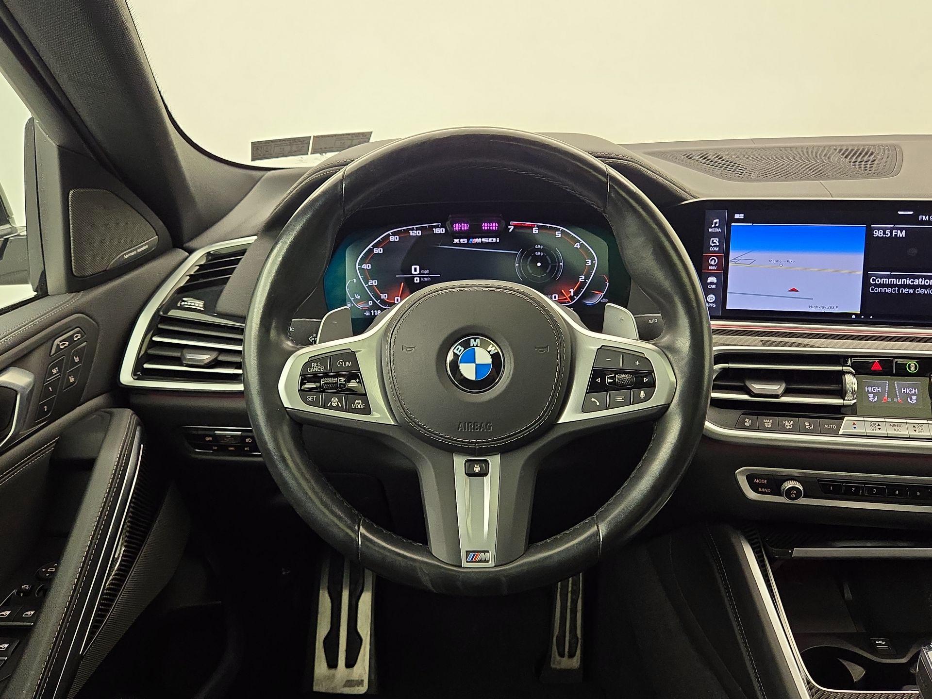 Thumbnail: 2023 BMW X6 - 10