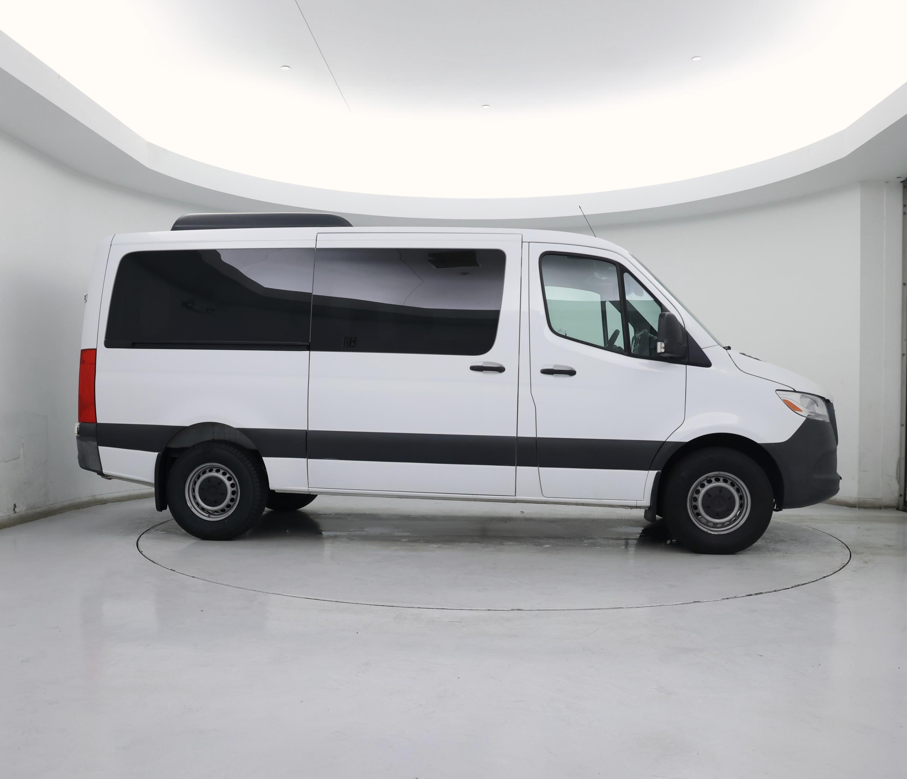 Thumbnail: 2023 Mercedes-Benz Sprinter - 7