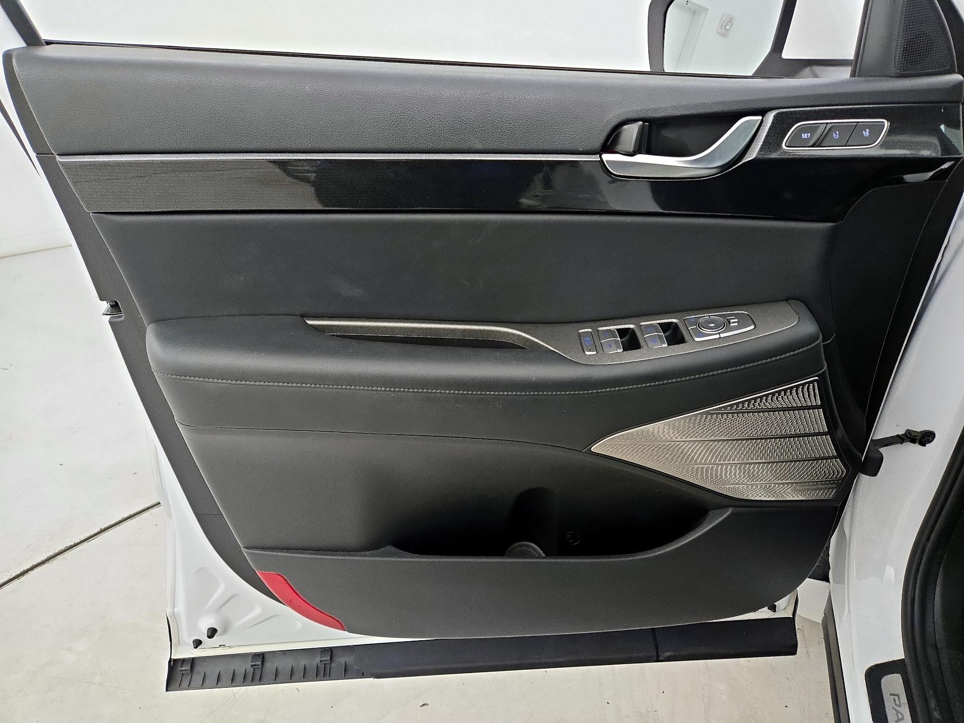 Thumbnail: 2021 Hyundai Palisade - 12