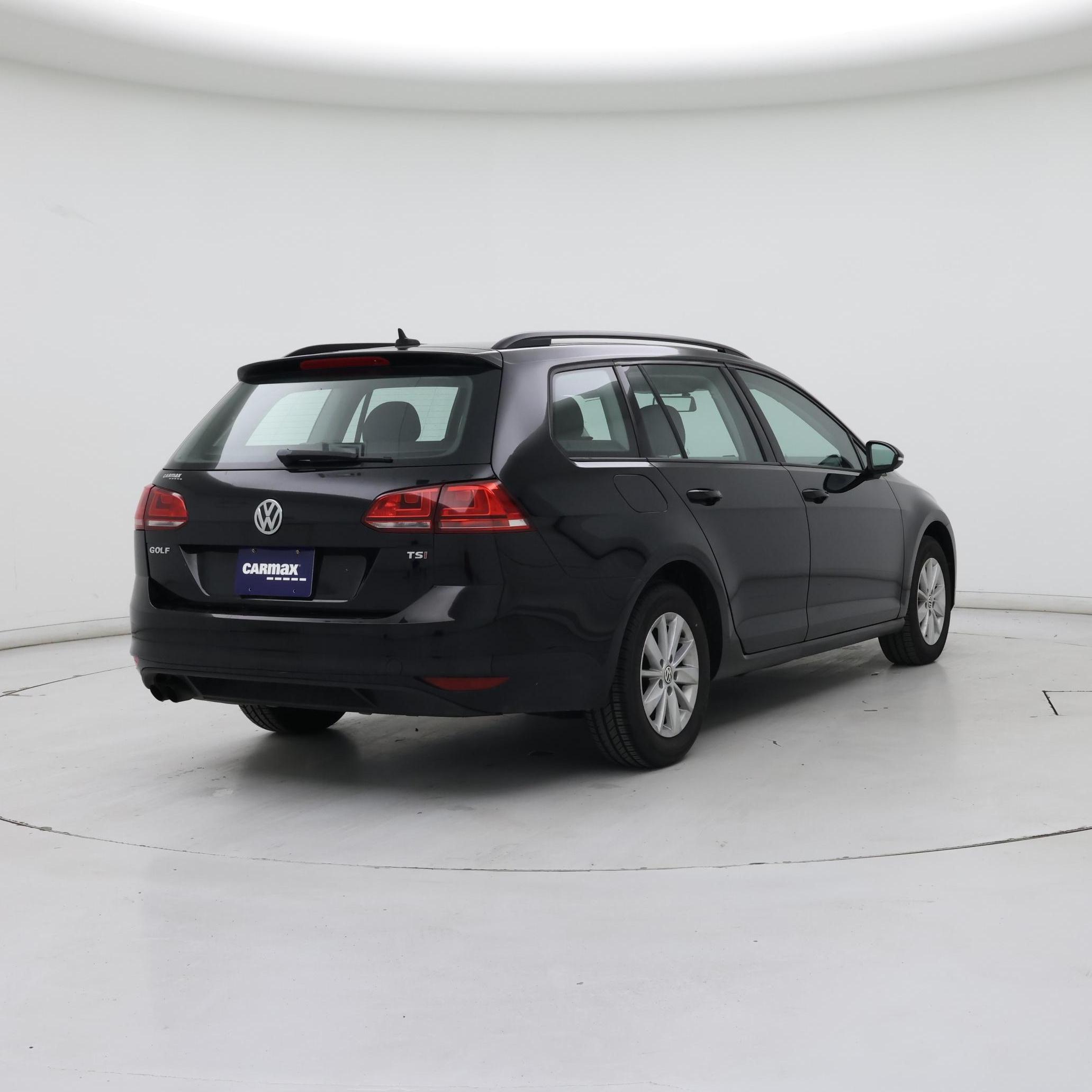 Thumbnail: 2016 Volkswagen Golf - 8