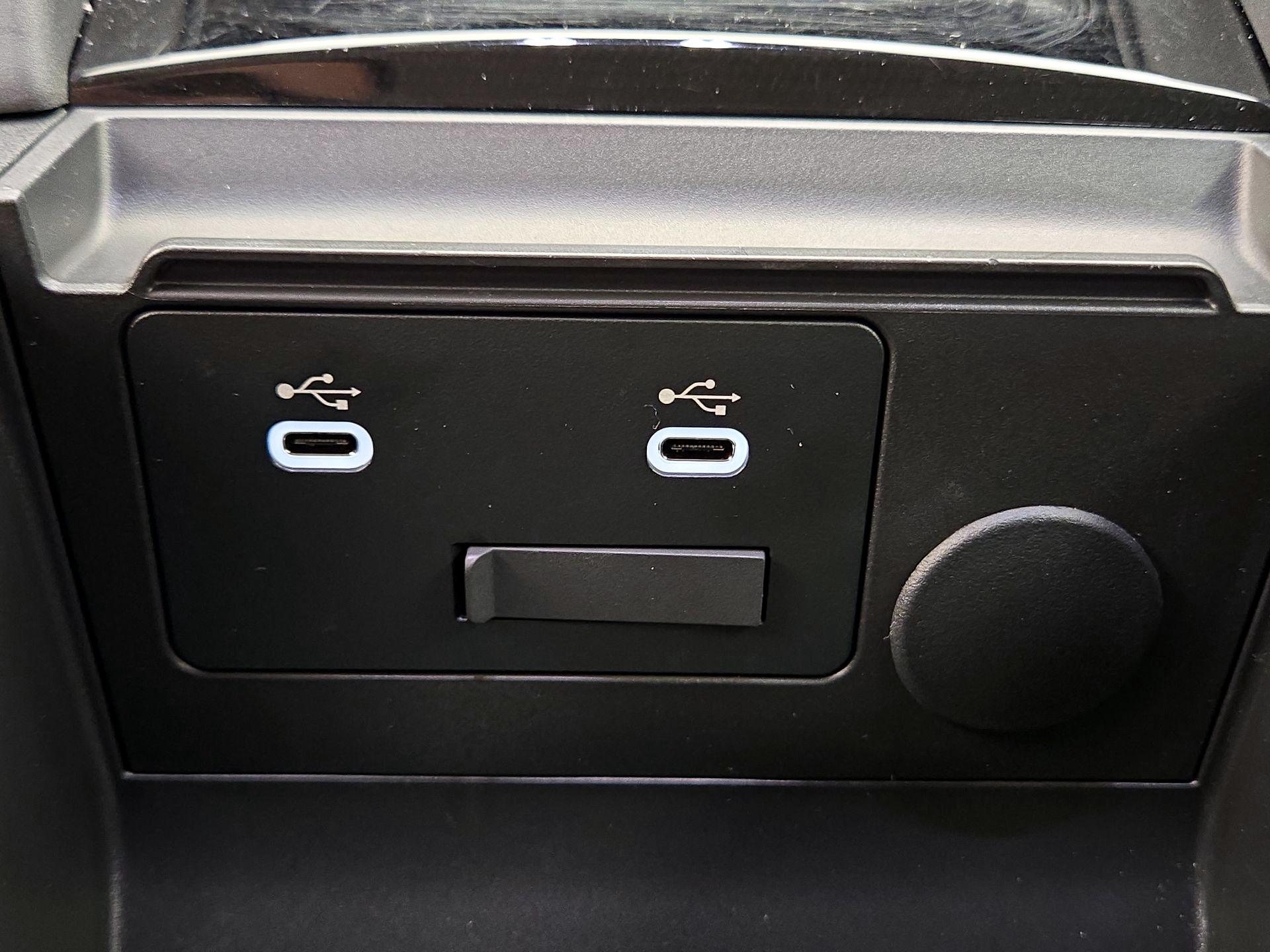 Thumbnail: 2025 Mazda Mazda3 - 18