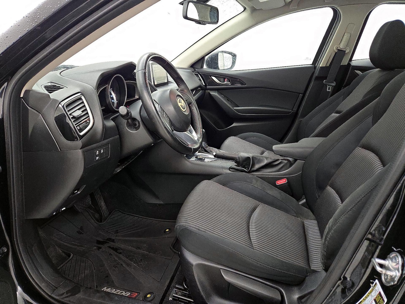 2016 Mazda MAZDA3 i Touring - Photo 12