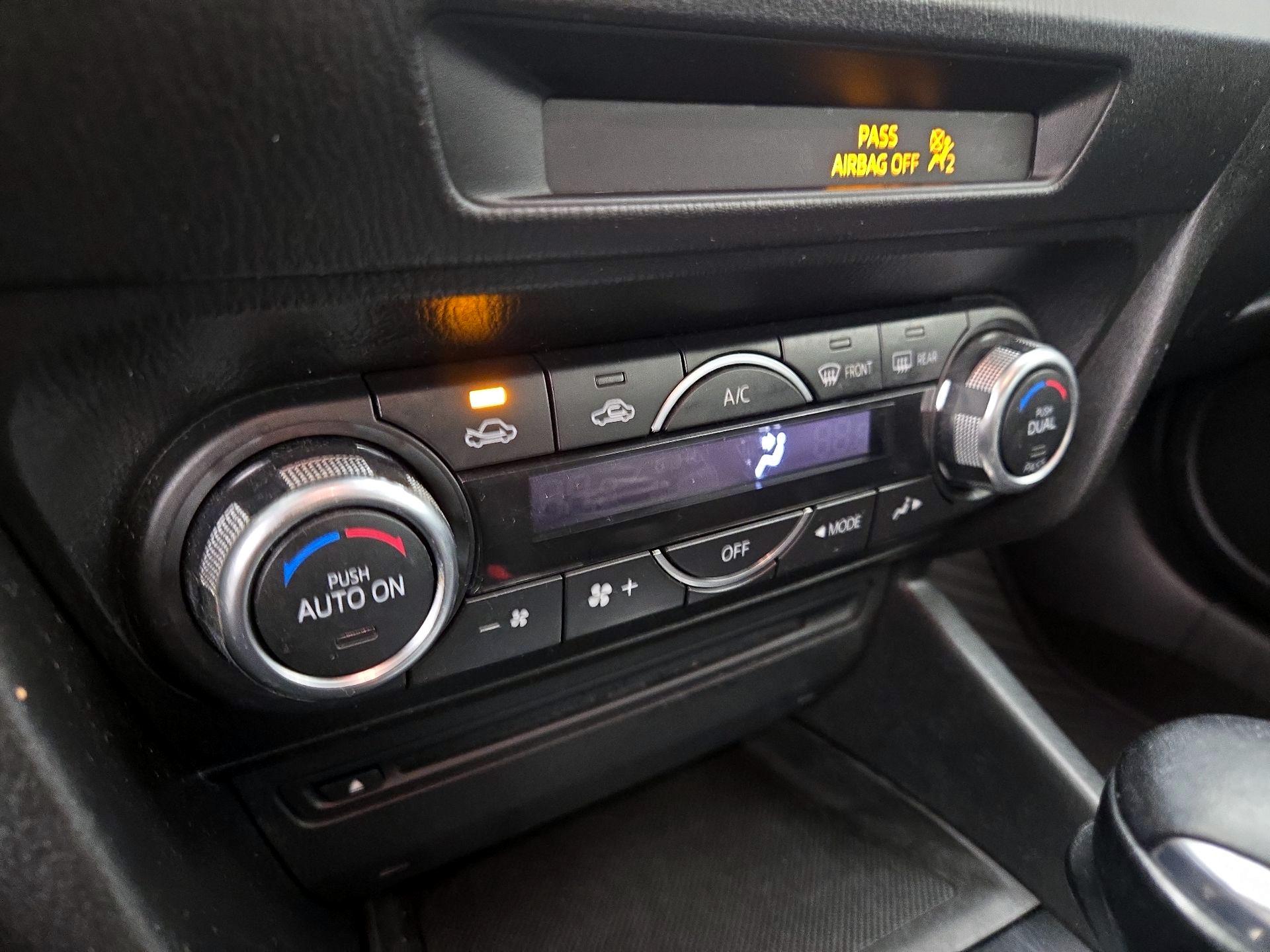 Thumbnail: 2016 Mazda Mazda3 - 16