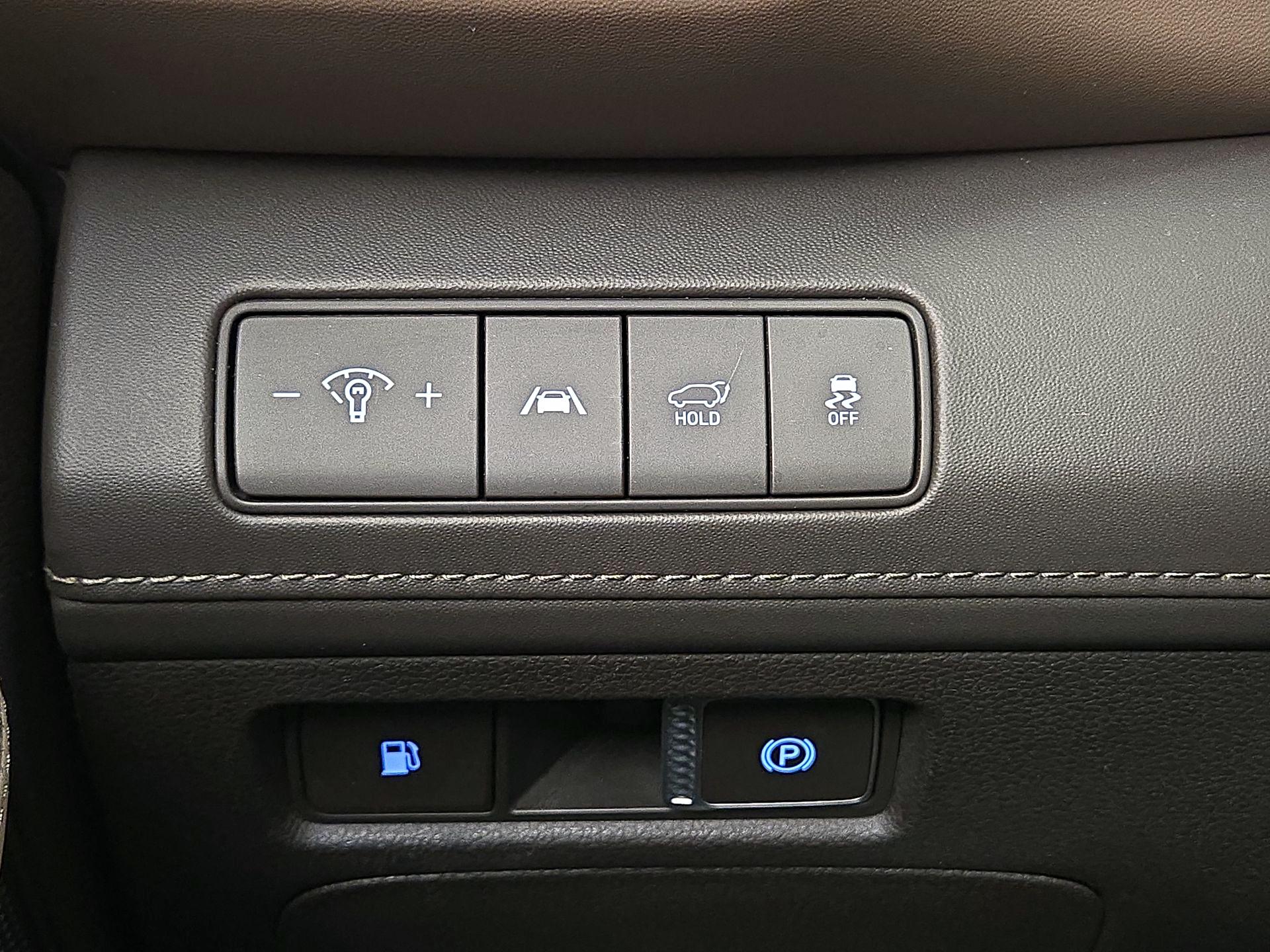 Thumbnail: 2023 Hyundai Santa Fe - 13