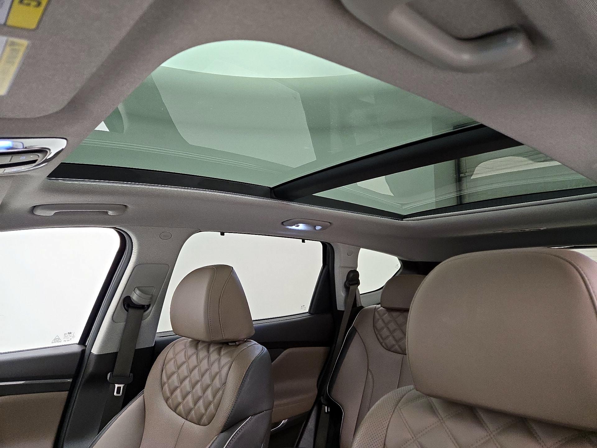 Thumbnail: 2023 Hyundai Santa Fe - 20