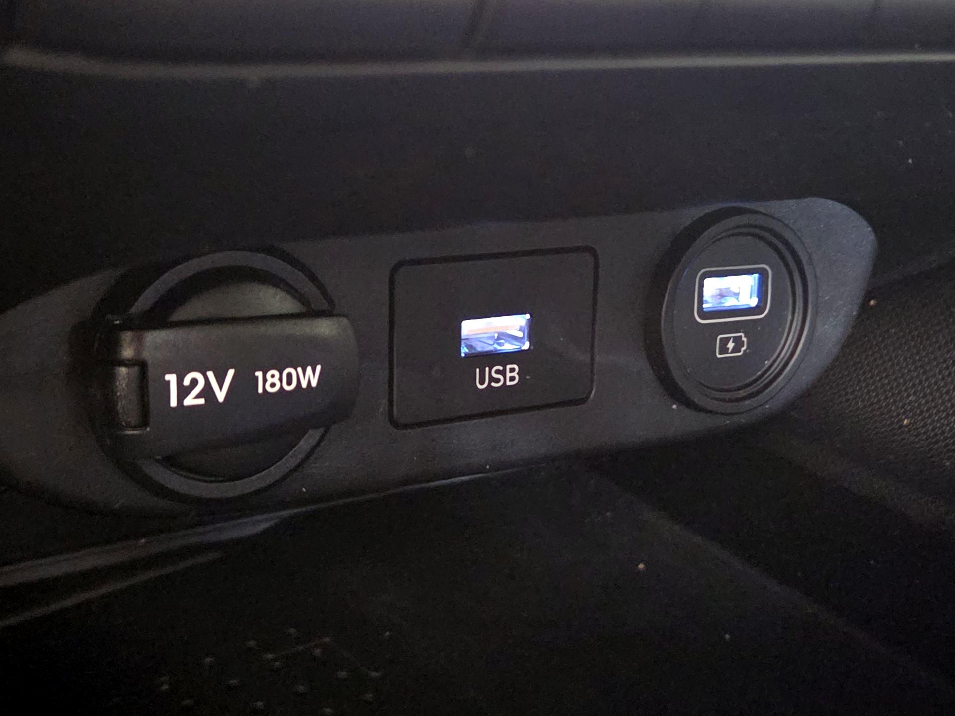 Thumbnail: 2023 Hyundai Elantra - 19