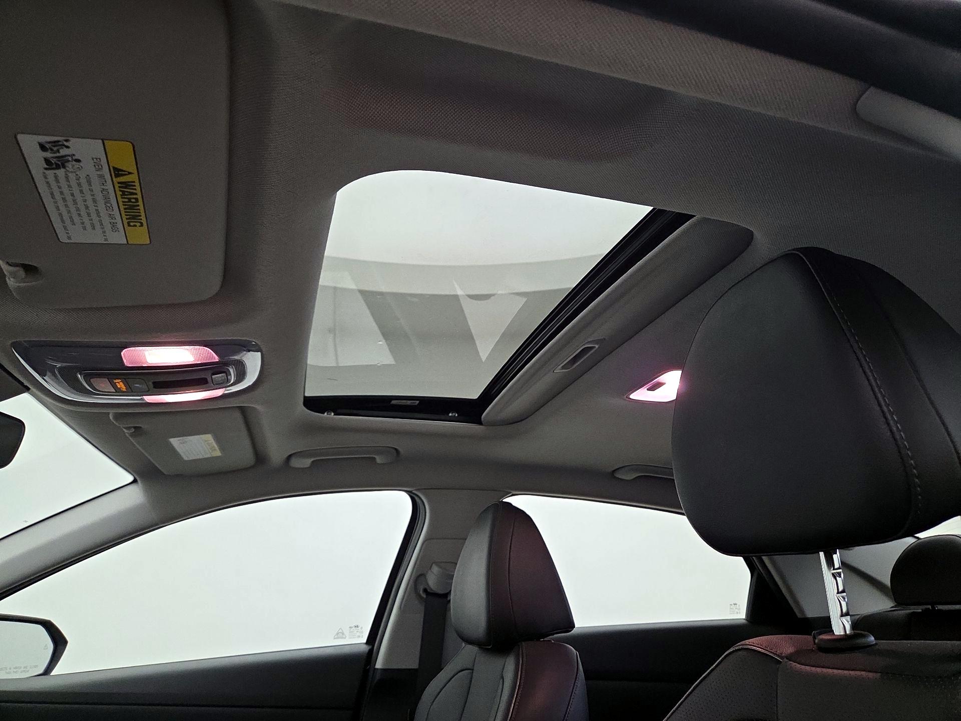 Thumbnail: 2023 Hyundai Elantra - 20