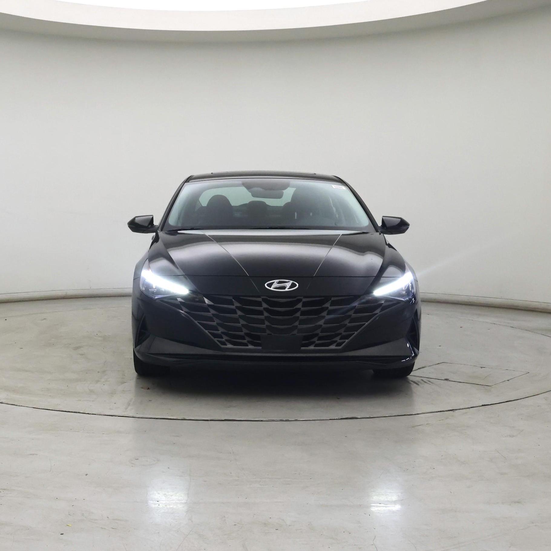 Thumbnail: 2023 Hyundai Elantra - 5