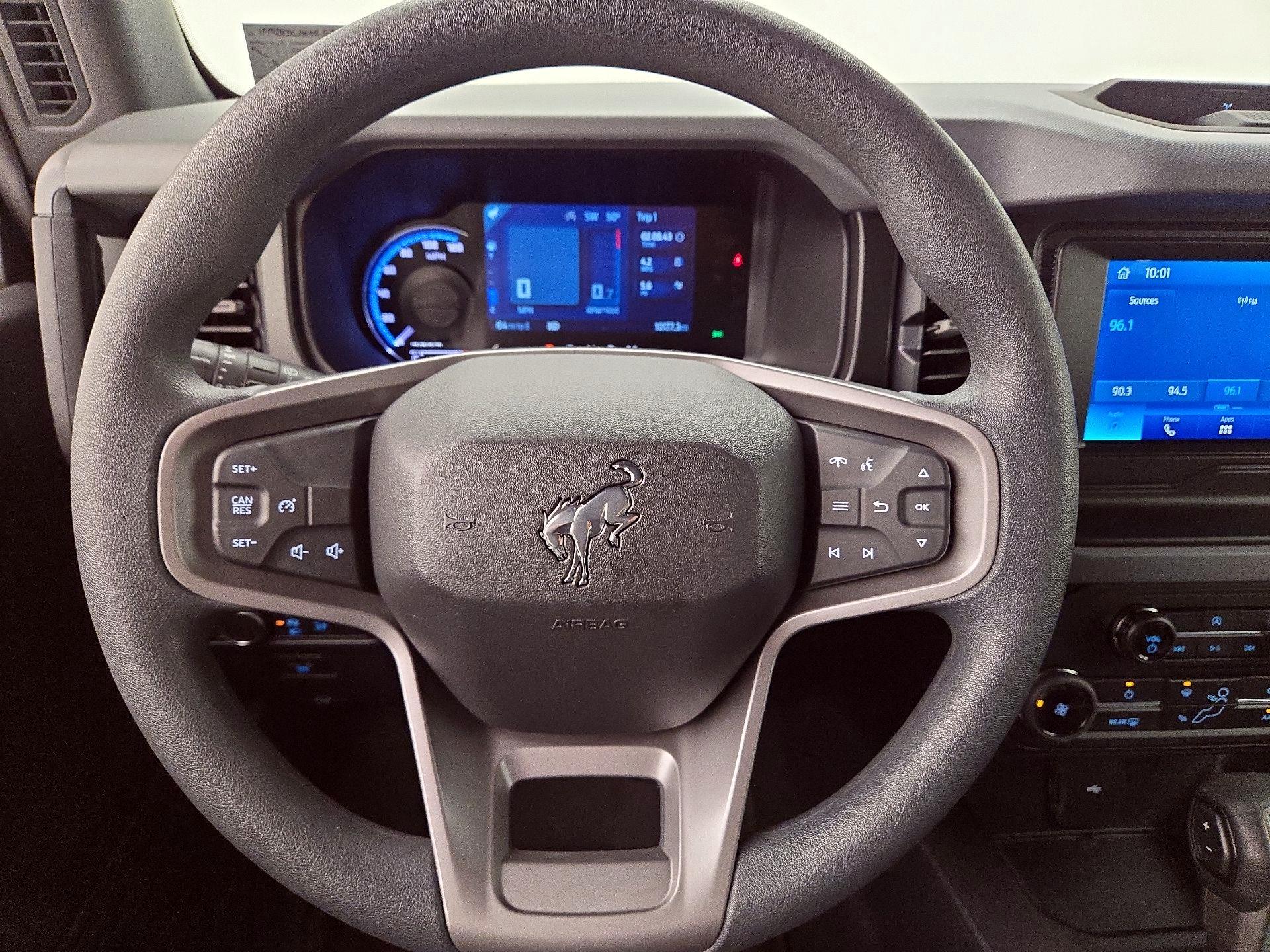 Thumbnail: 2022 Ford Bronco - 10