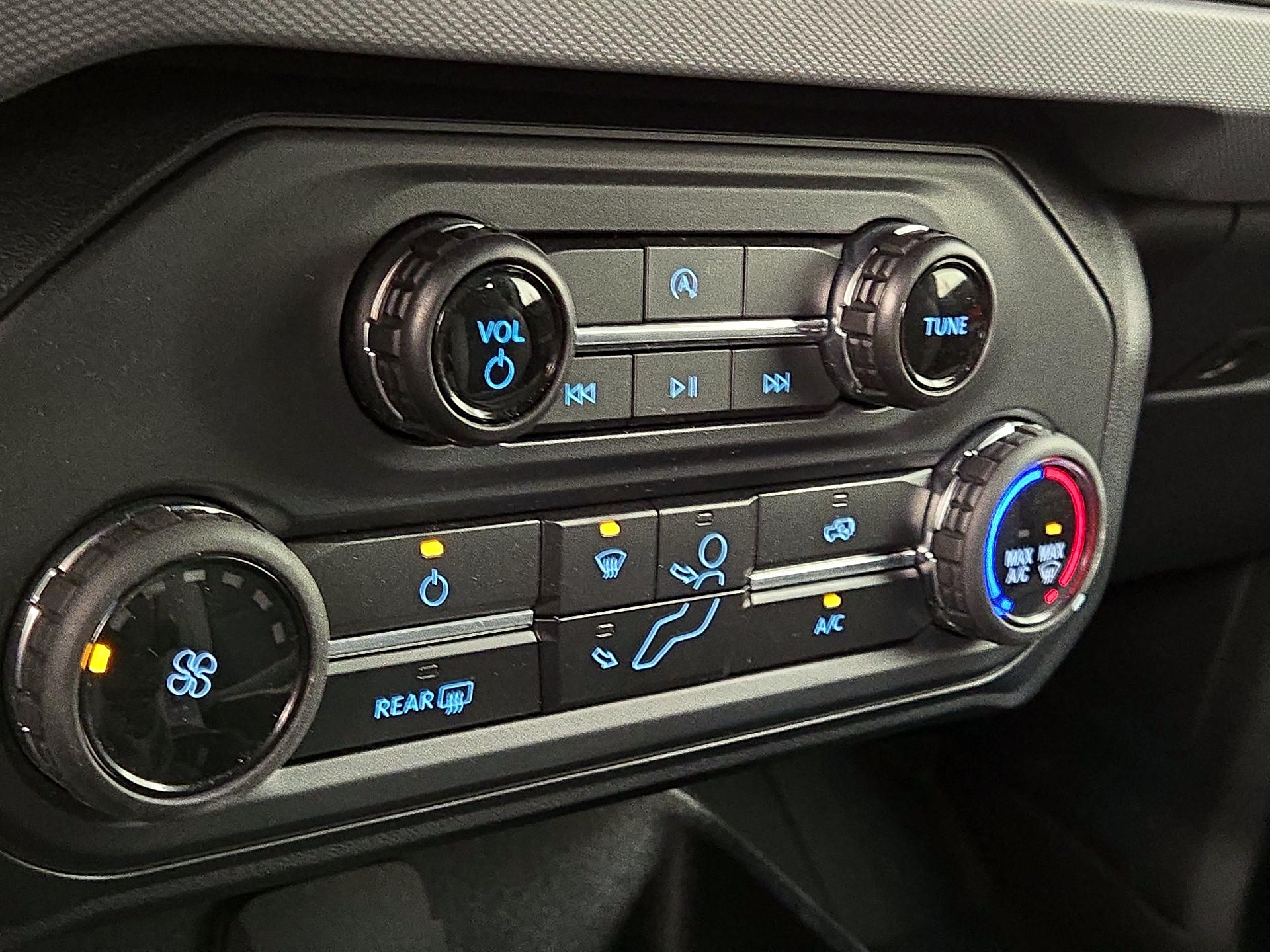 Thumbnail: 2022 Ford Bronco - 15