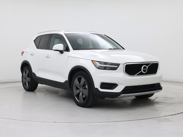 Silver 2020 Volvo XC40 T5 Momentum AWD SUV / Crossover All-Wheel Drive Automatic