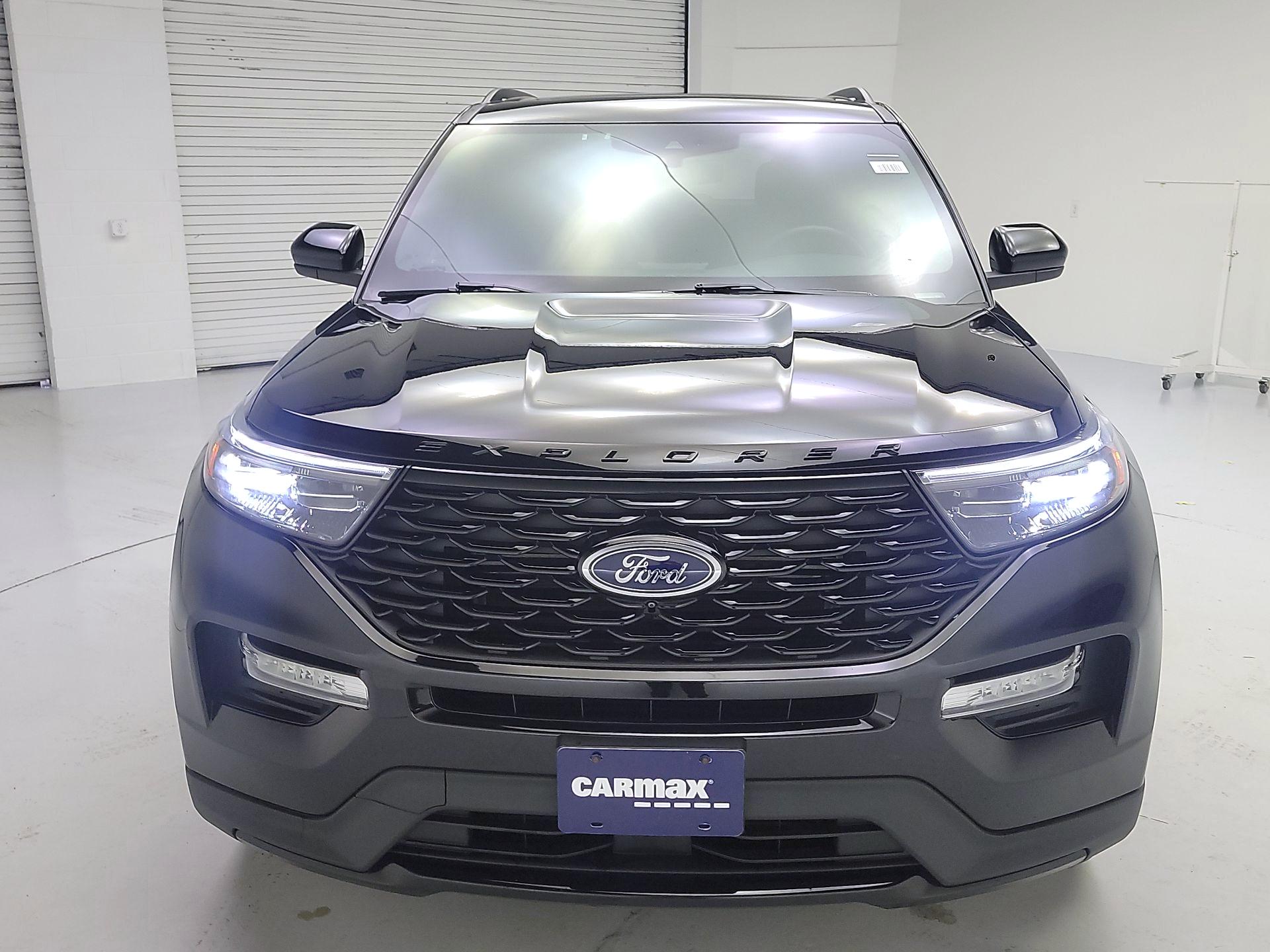 Thumbnail: 2022 Ford Explorer - 2