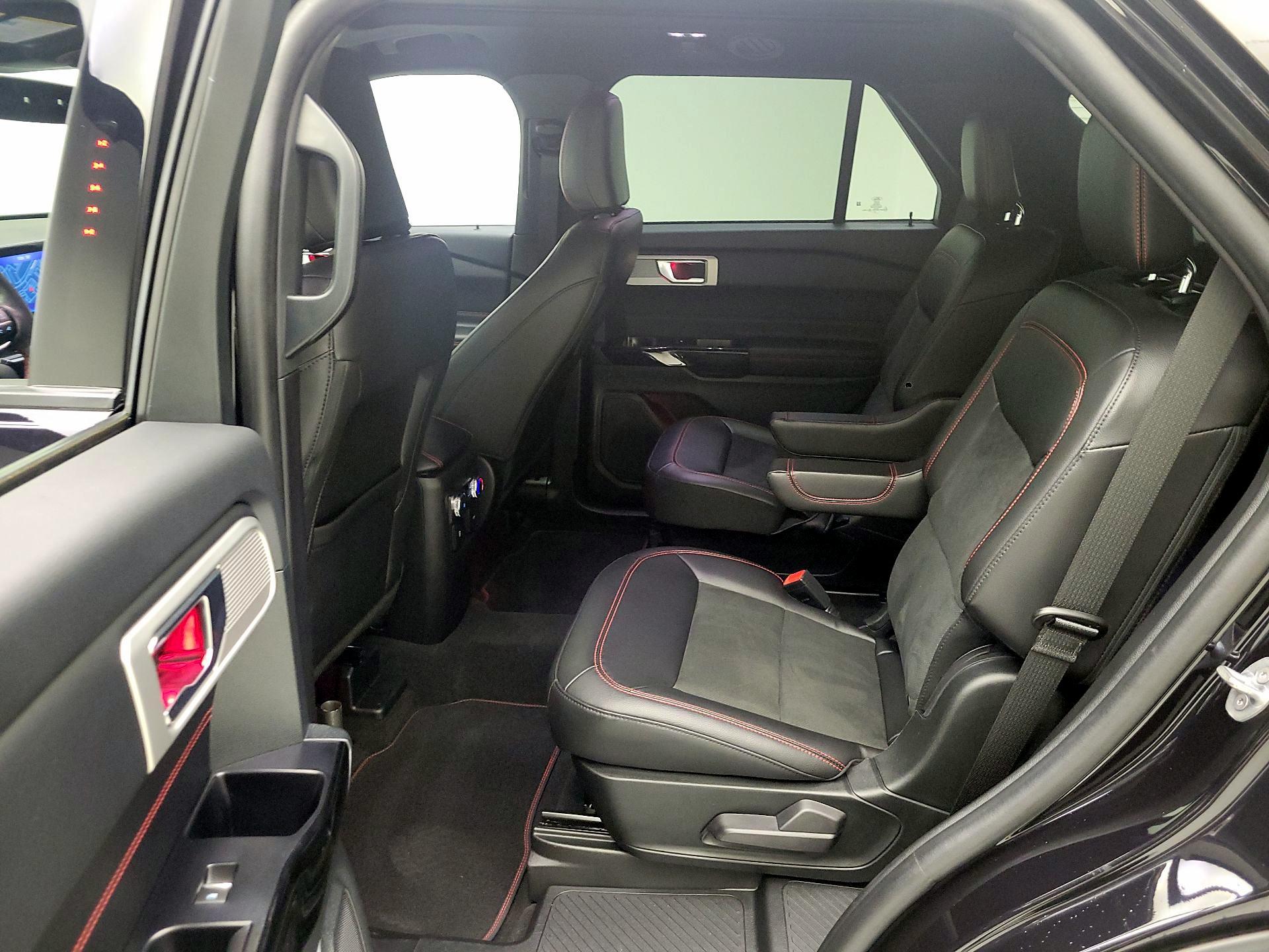 Thumbnail: 2022 Ford Explorer - 19