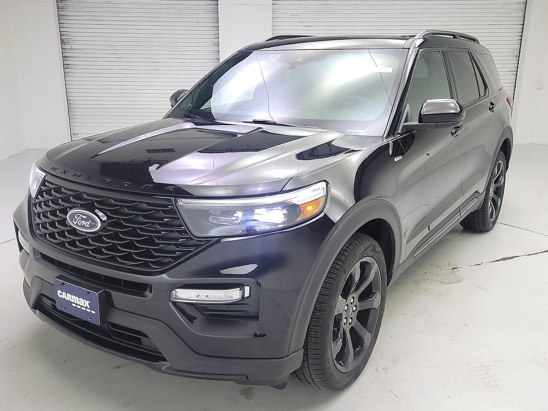 Thumbnail: 2022 Ford Explorer - 3