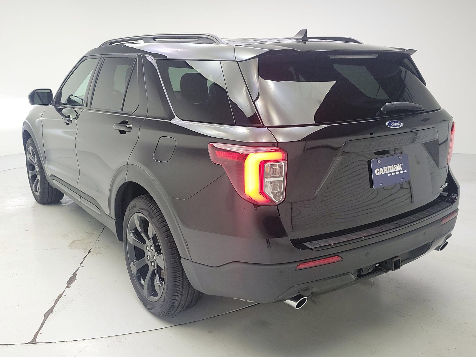 Thumbnail: 2022 Ford Explorer - 7