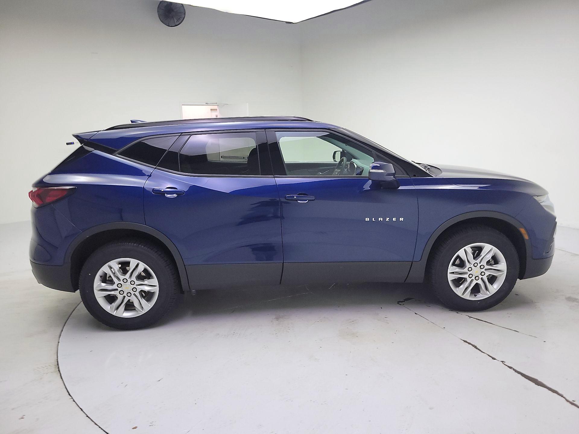 Thumbnail: 2022 Chevrolet Blazer - 4