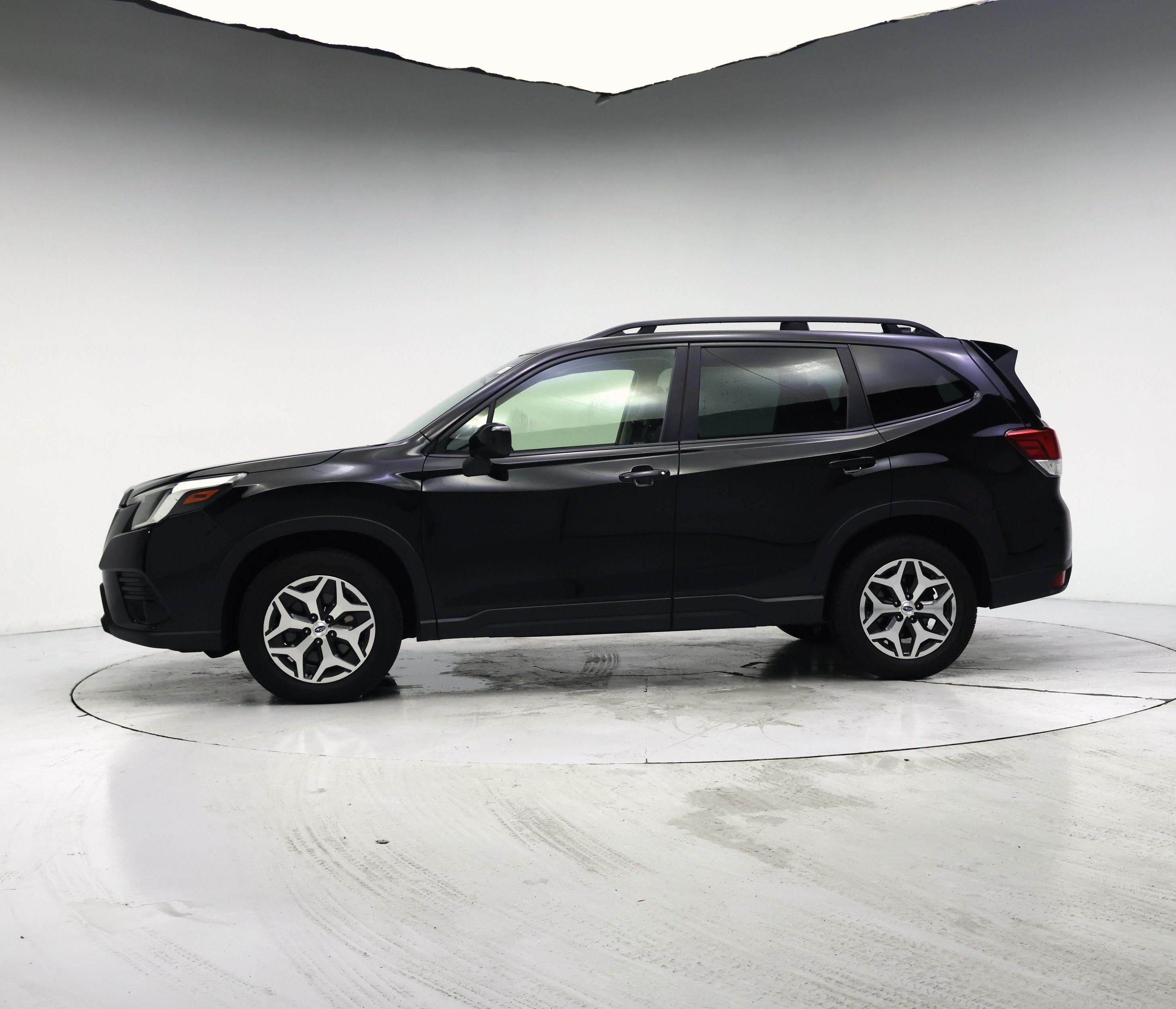 Thumbnail: 2023 Subaru Forester - 3