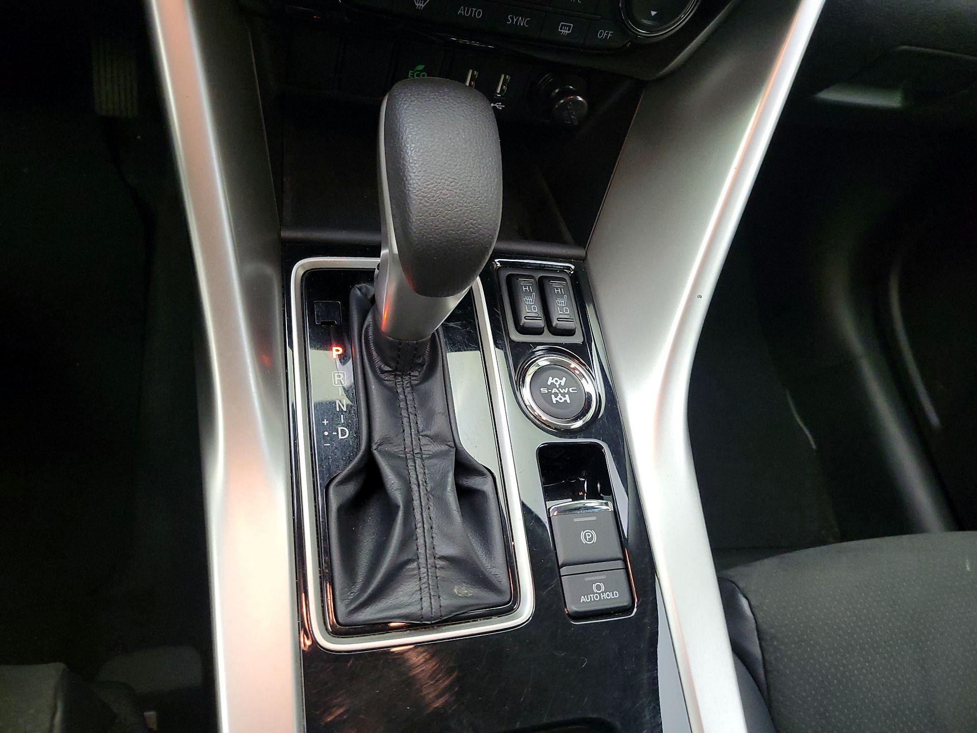 Thumbnail: 2024 Mitsubishi Eclipse Cross - 18