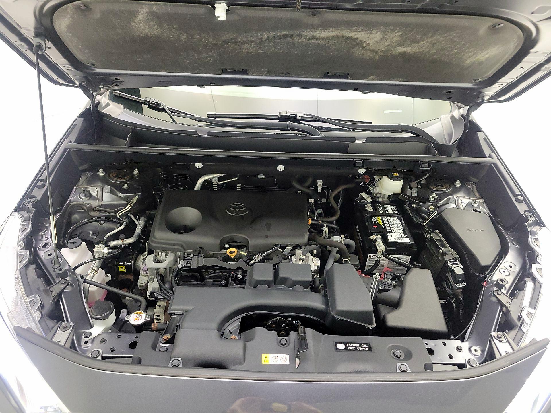 Thumbnail: 2022 Toyota RAV4 - 20