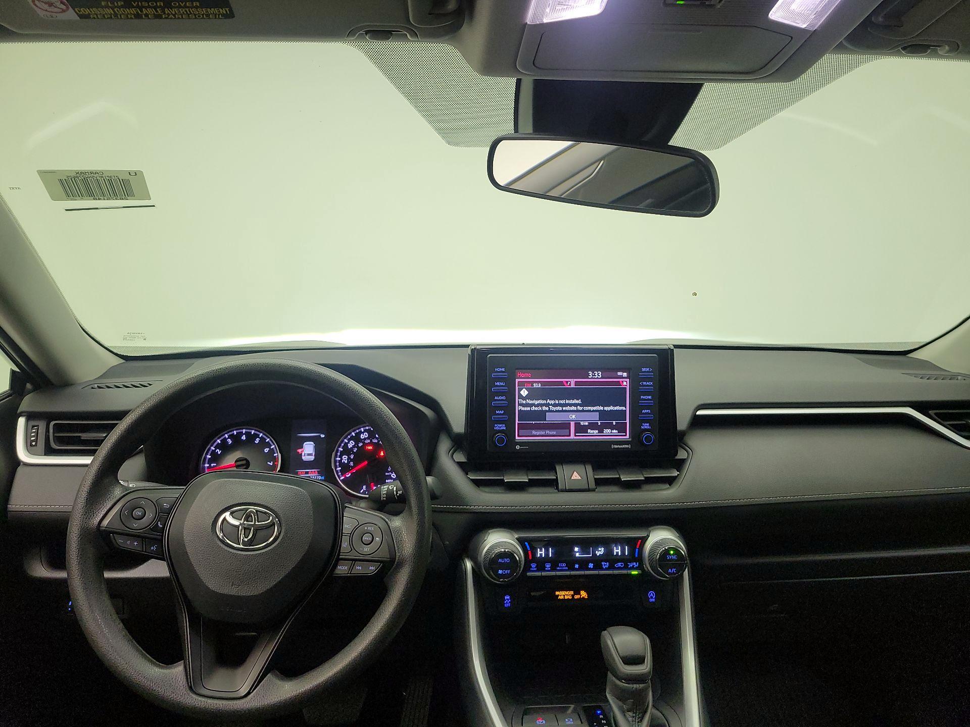 Thumbnail: 2022 Toyota RAV4 - 8