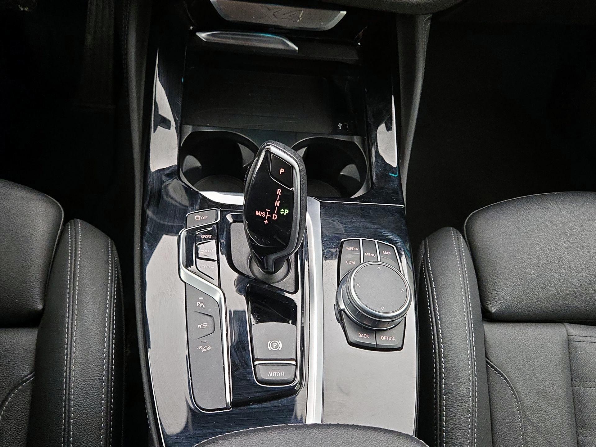 Thumbnail: 2021 BMW X4 - 18