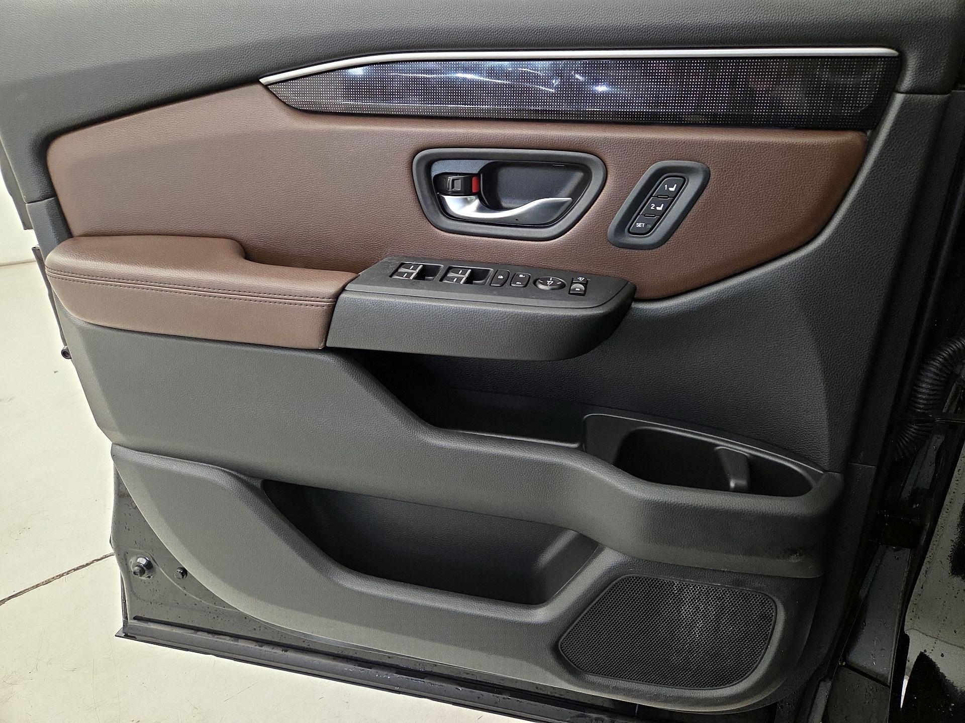 Thumbnail: 2023 Honda Pilot - 12