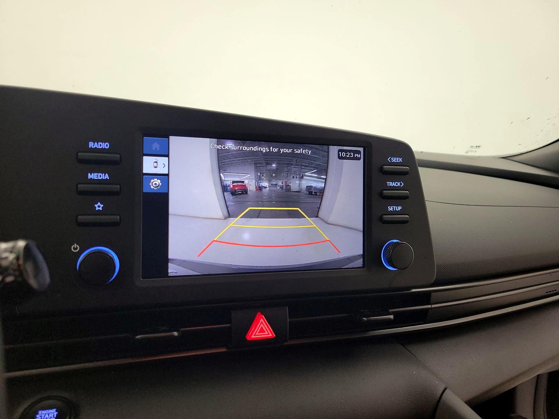 Thumbnail: 2025 Hyundai Elantra - 15