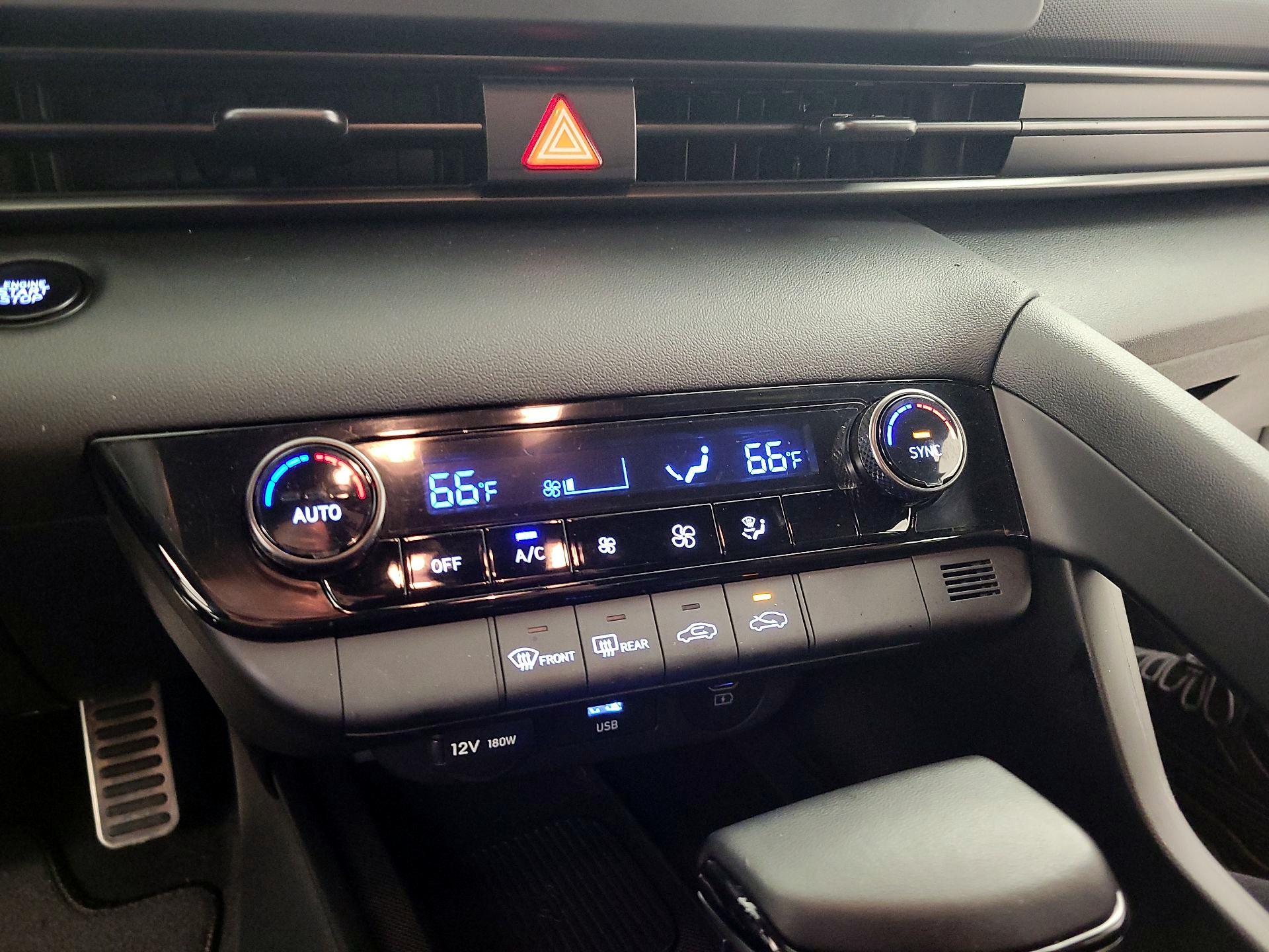 Thumbnail: 2025 Hyundai Elantra - 17