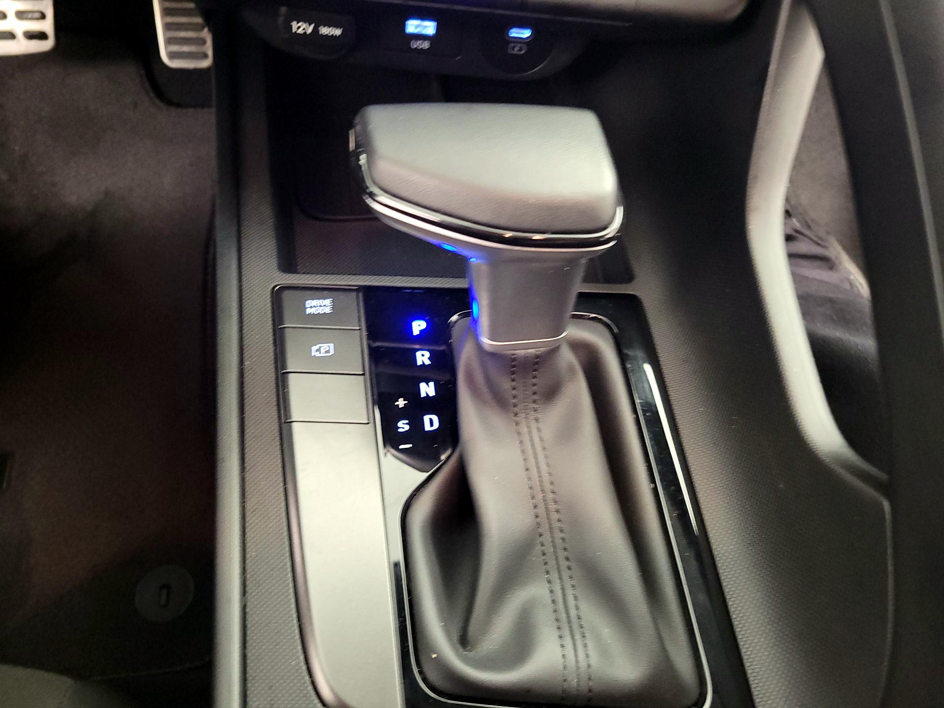 Thumbnail: 2025 Hyundai Elantra - 18