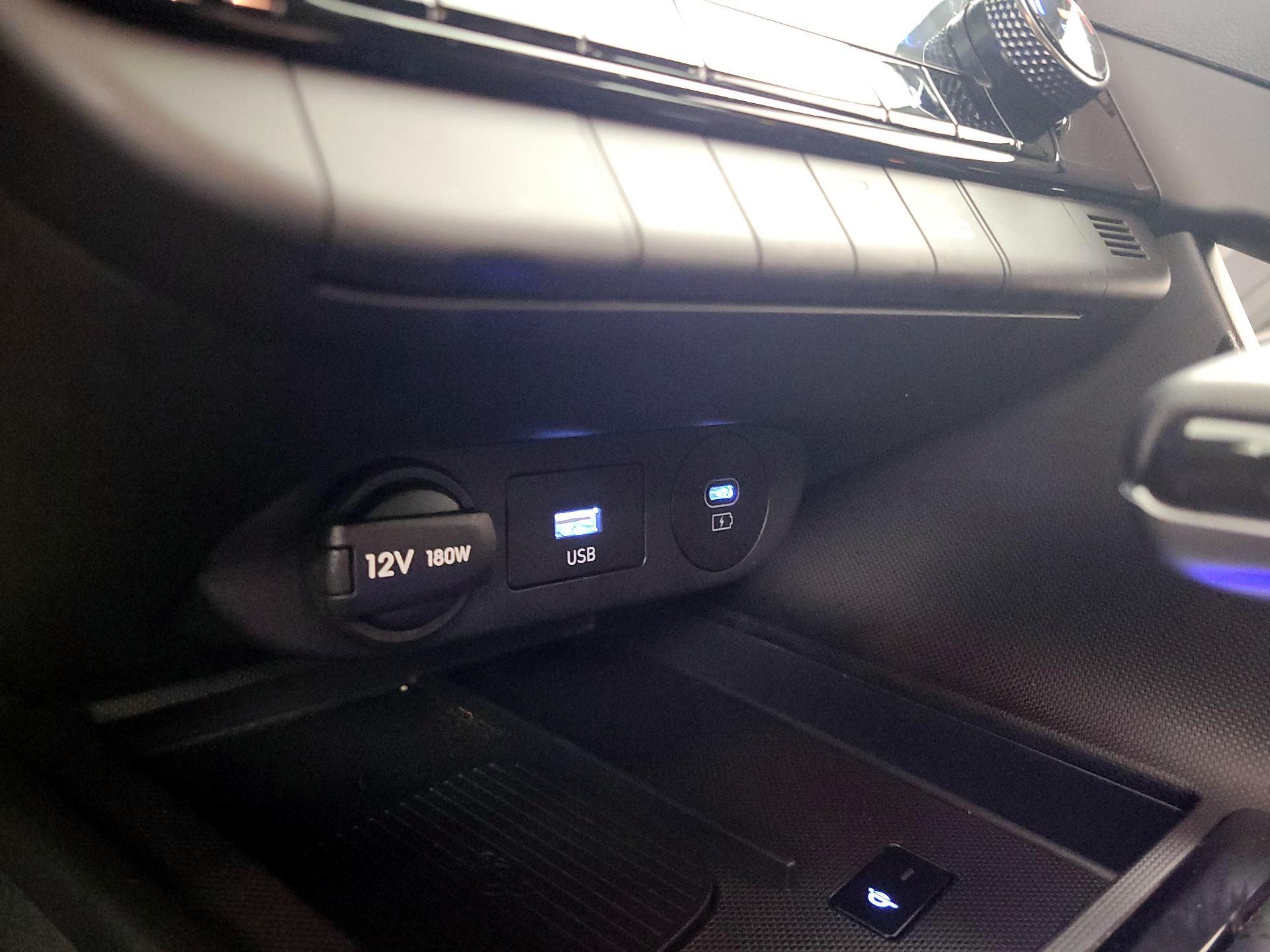 Thumbnail: 2025 Hyundai Elantra - 19