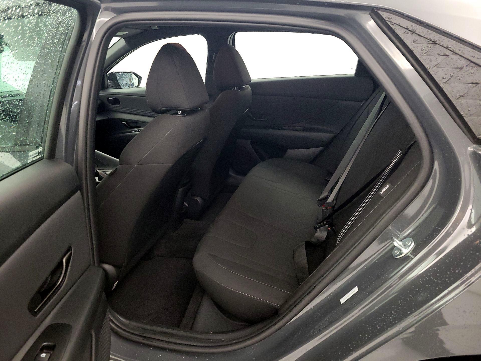 Thumbnail: 2025 Hyundai Elantra - 20