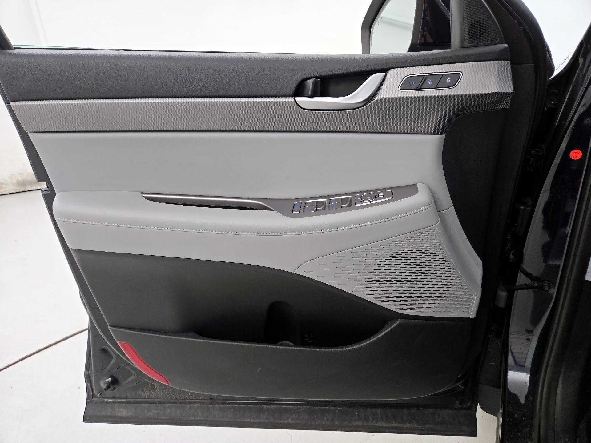 Thumbnail: 2020 Hyundai Palisade - 12