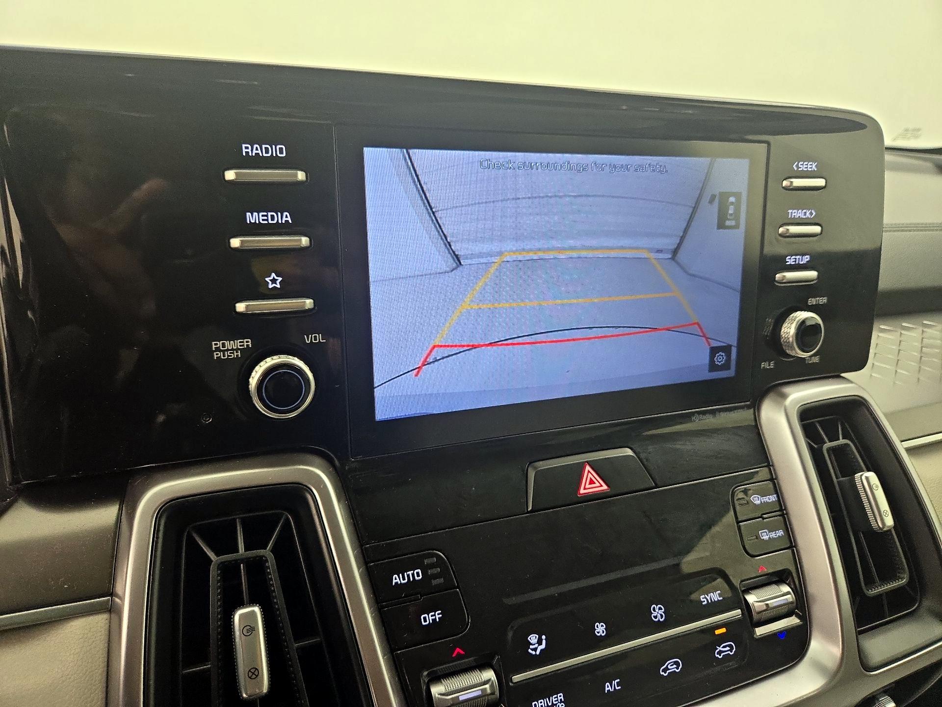 Thumbnail: 2021 Kia Sorento - 14