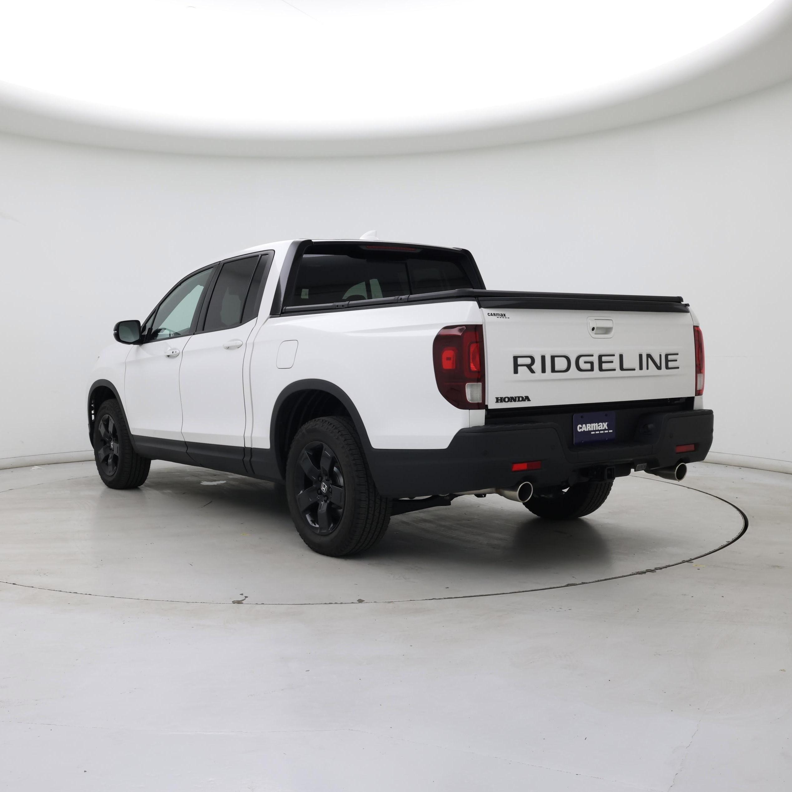 Thumbnail: 2025 Honda Ridgeline - 2