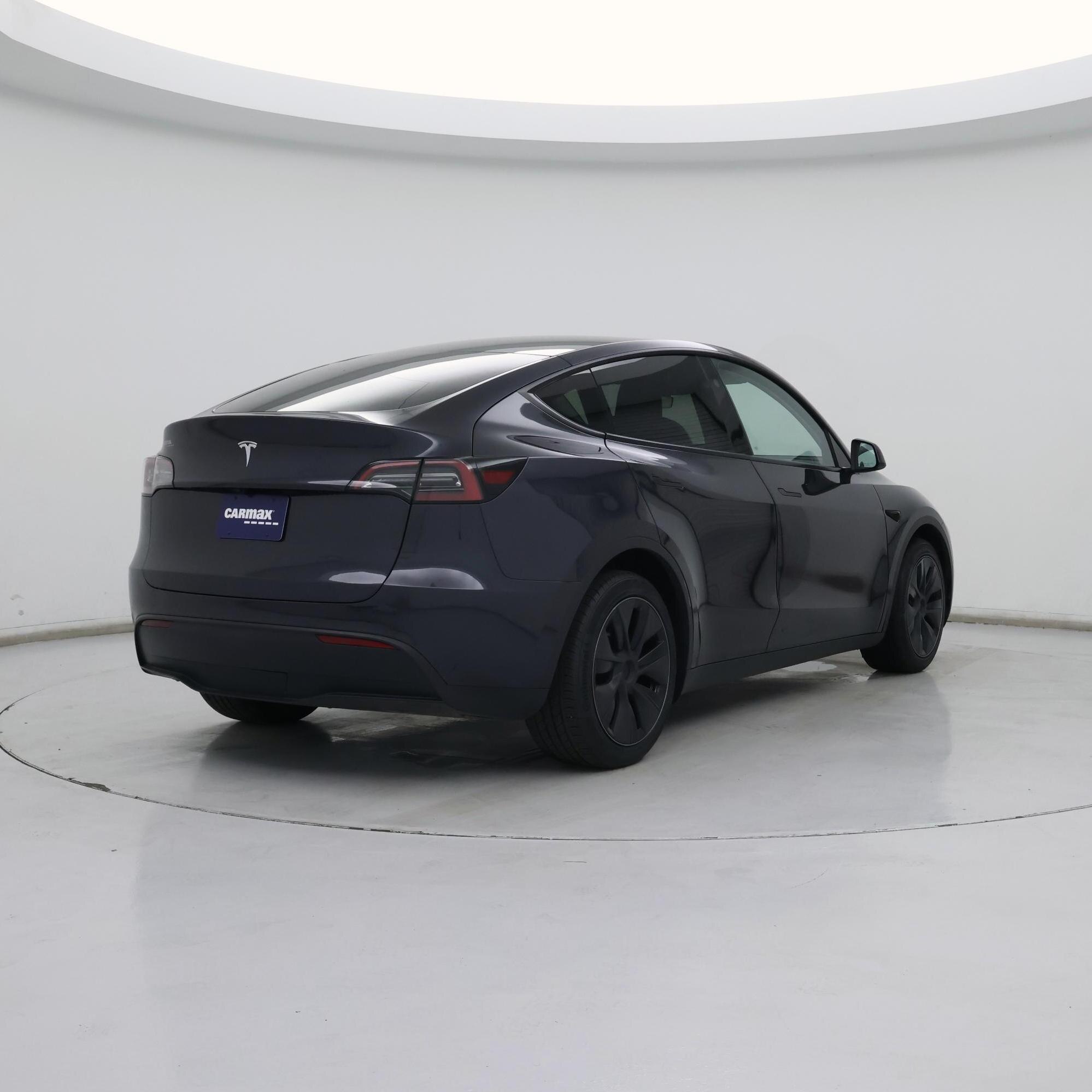 Thumbnail: 2025 Tesla Model Y - 8