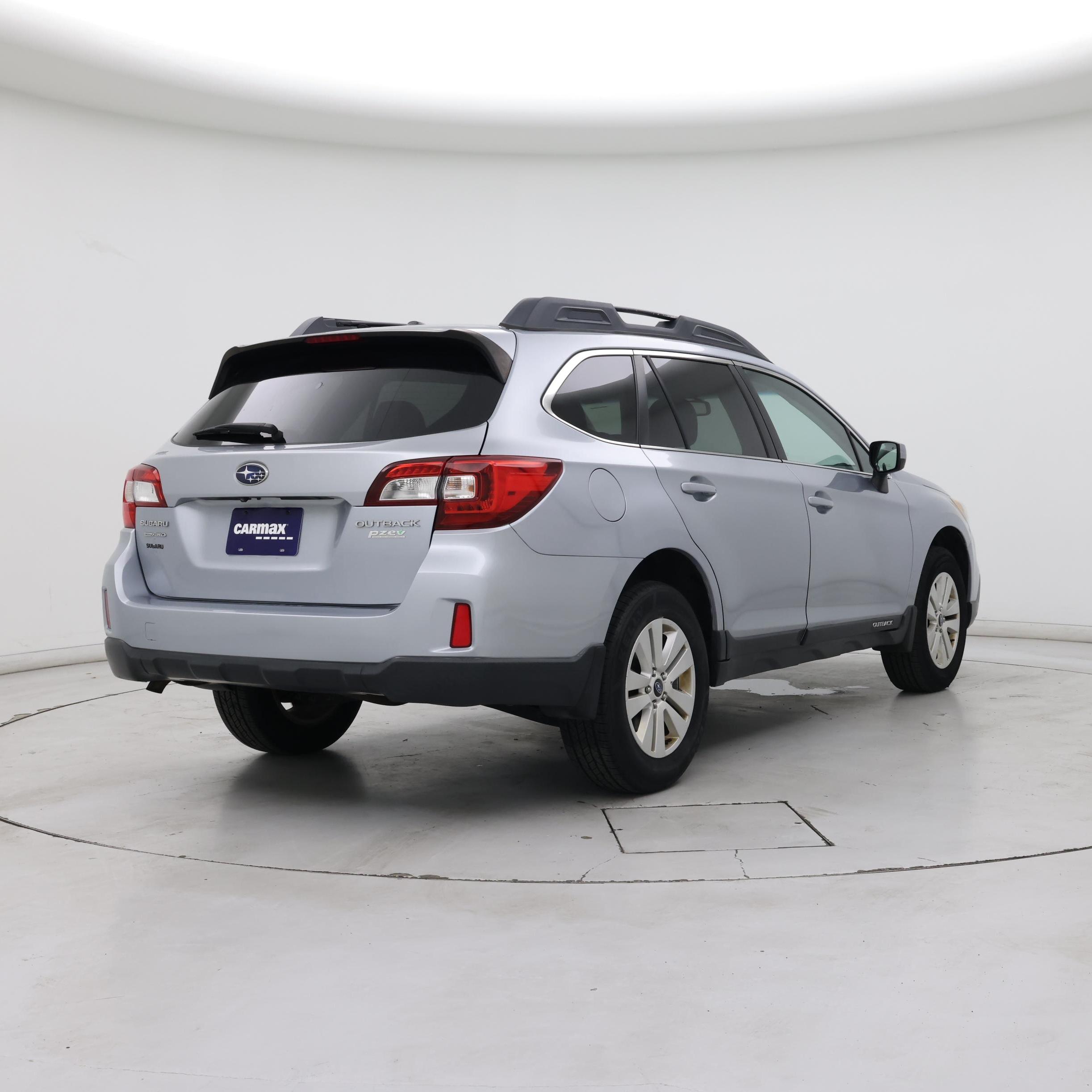 Thumbnail: 2015 Subaru Outback - 8
