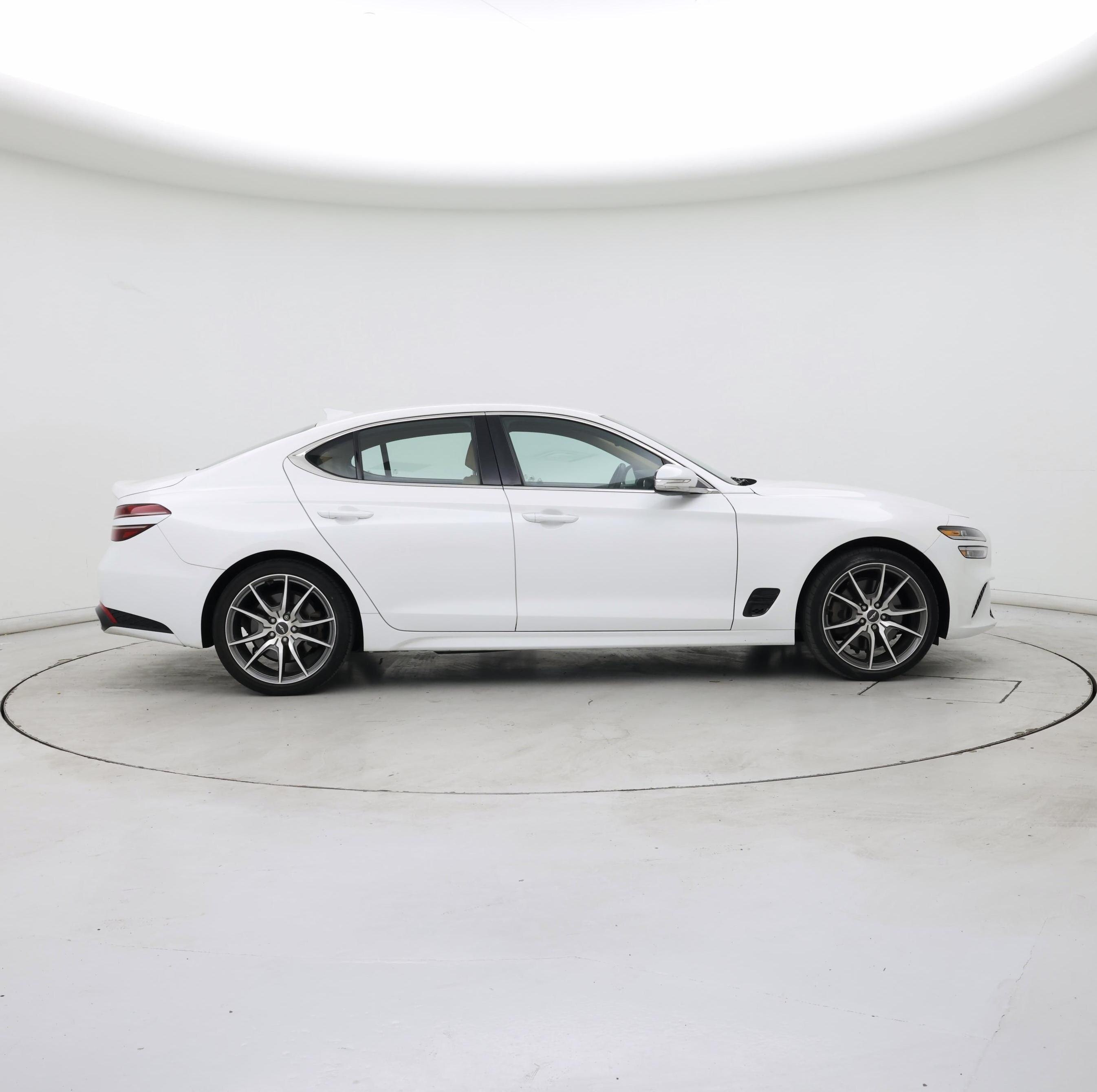 Thumbnail: 2022 Genesis G70 - 7