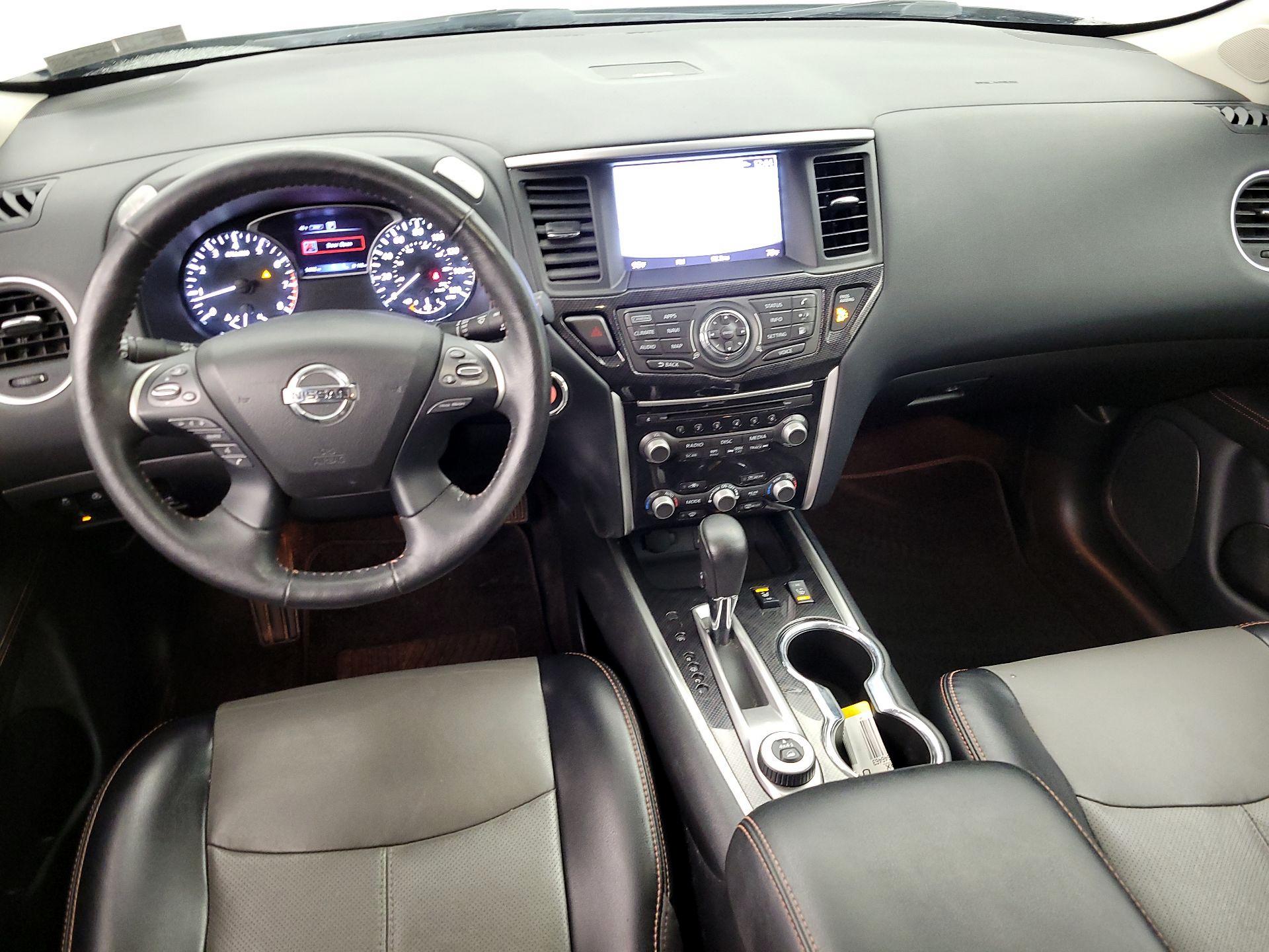 Thumbnail: 2020 Nissan Pathfinder - 9