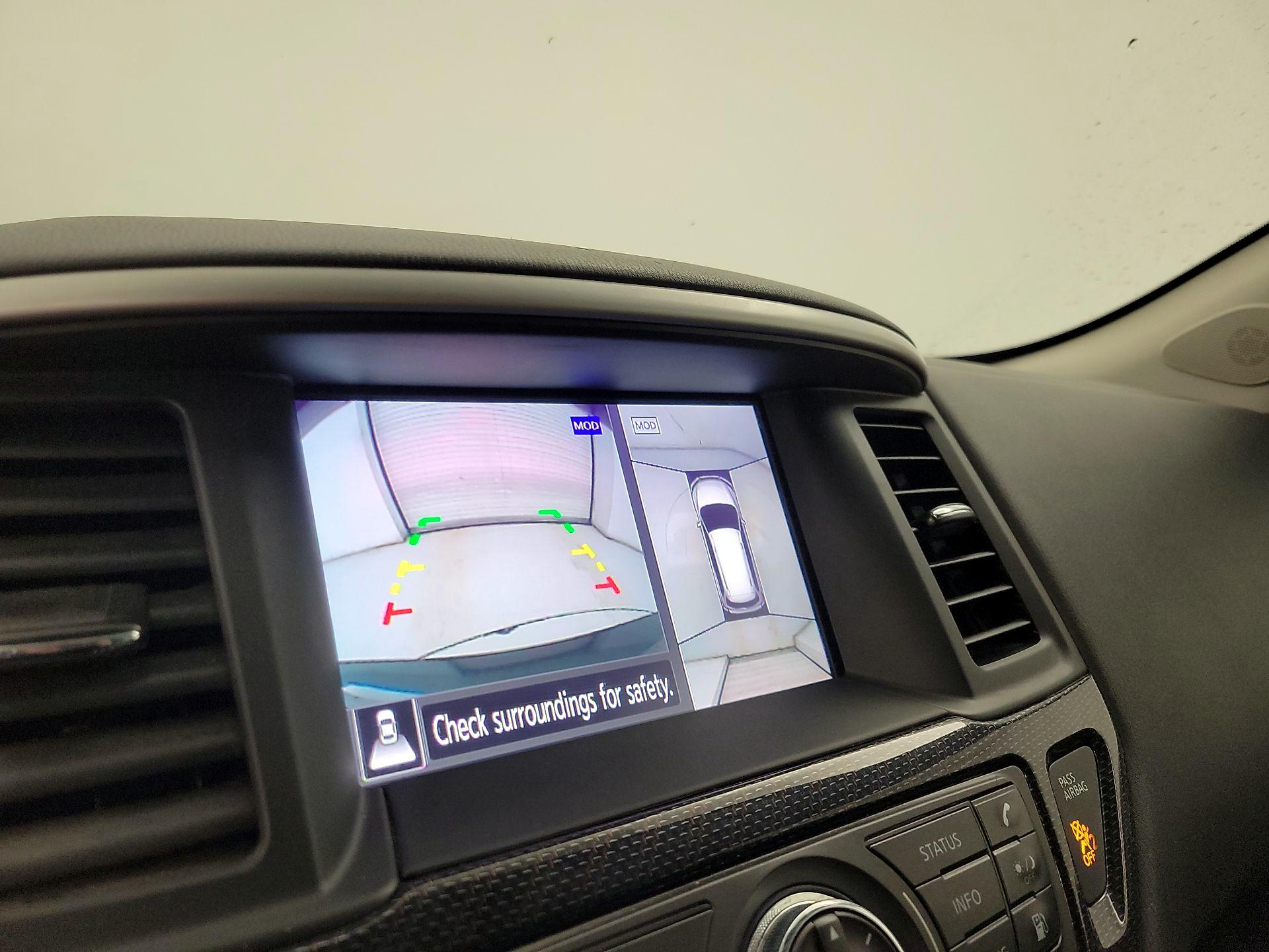 Thumbnail: 2020 Nissan Pathfinder - 15