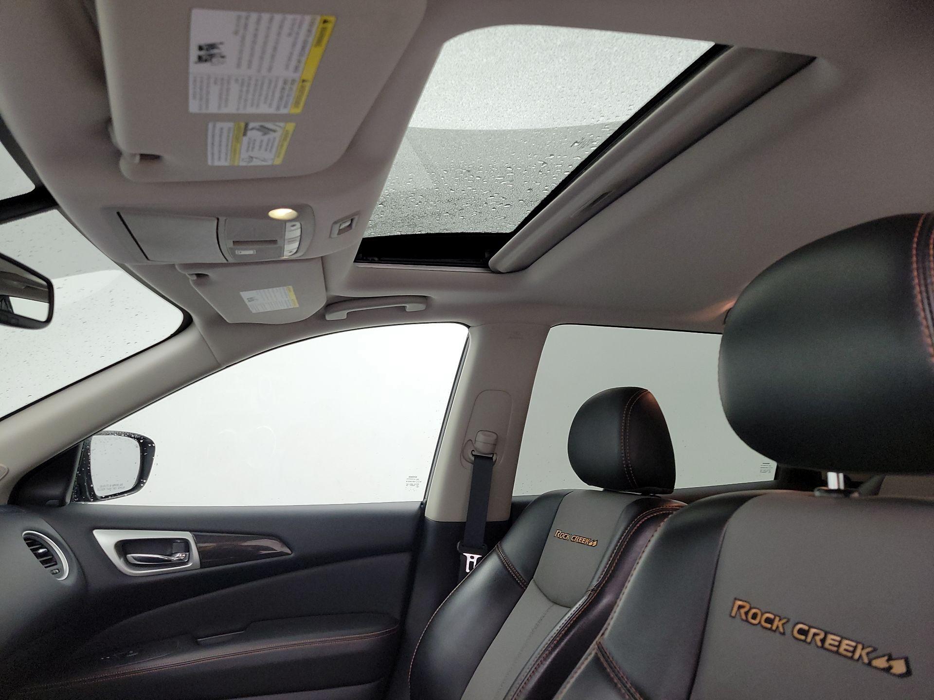 Thumbnail: 2020 Nissan Pathfinder - 20