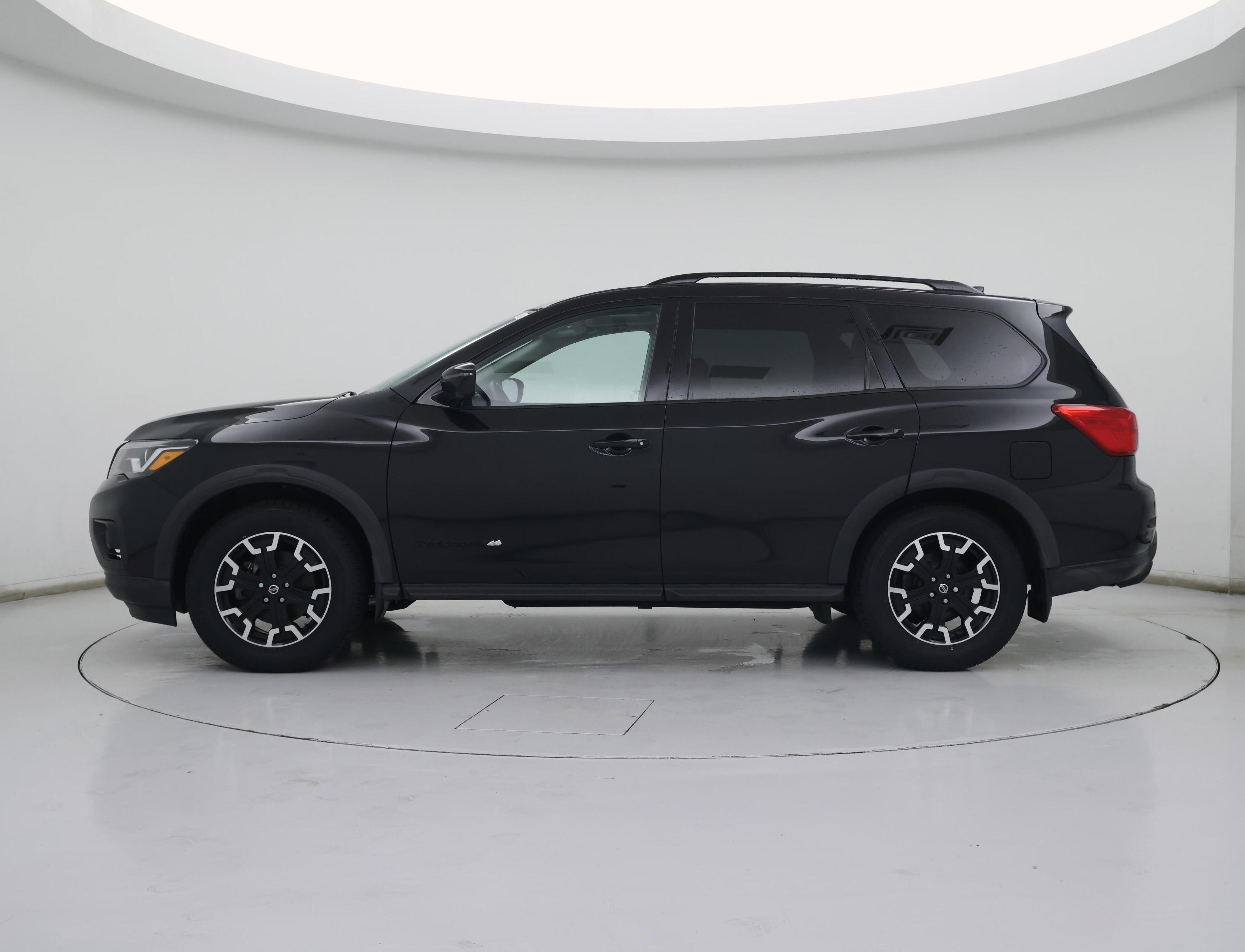 Thumbnail: 2020 Nissan Pathfinder - 3