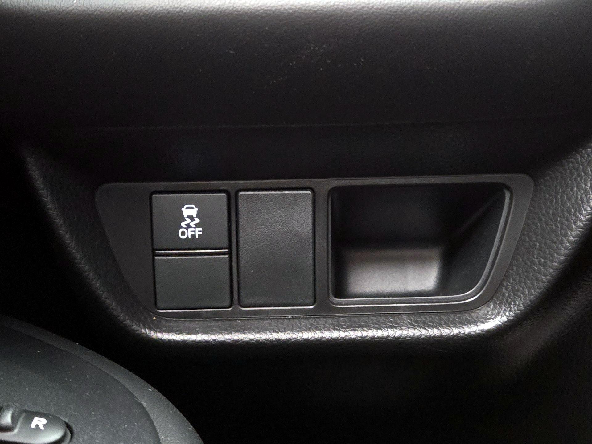 Thumbnail: 2025 Honda HR-V - 13