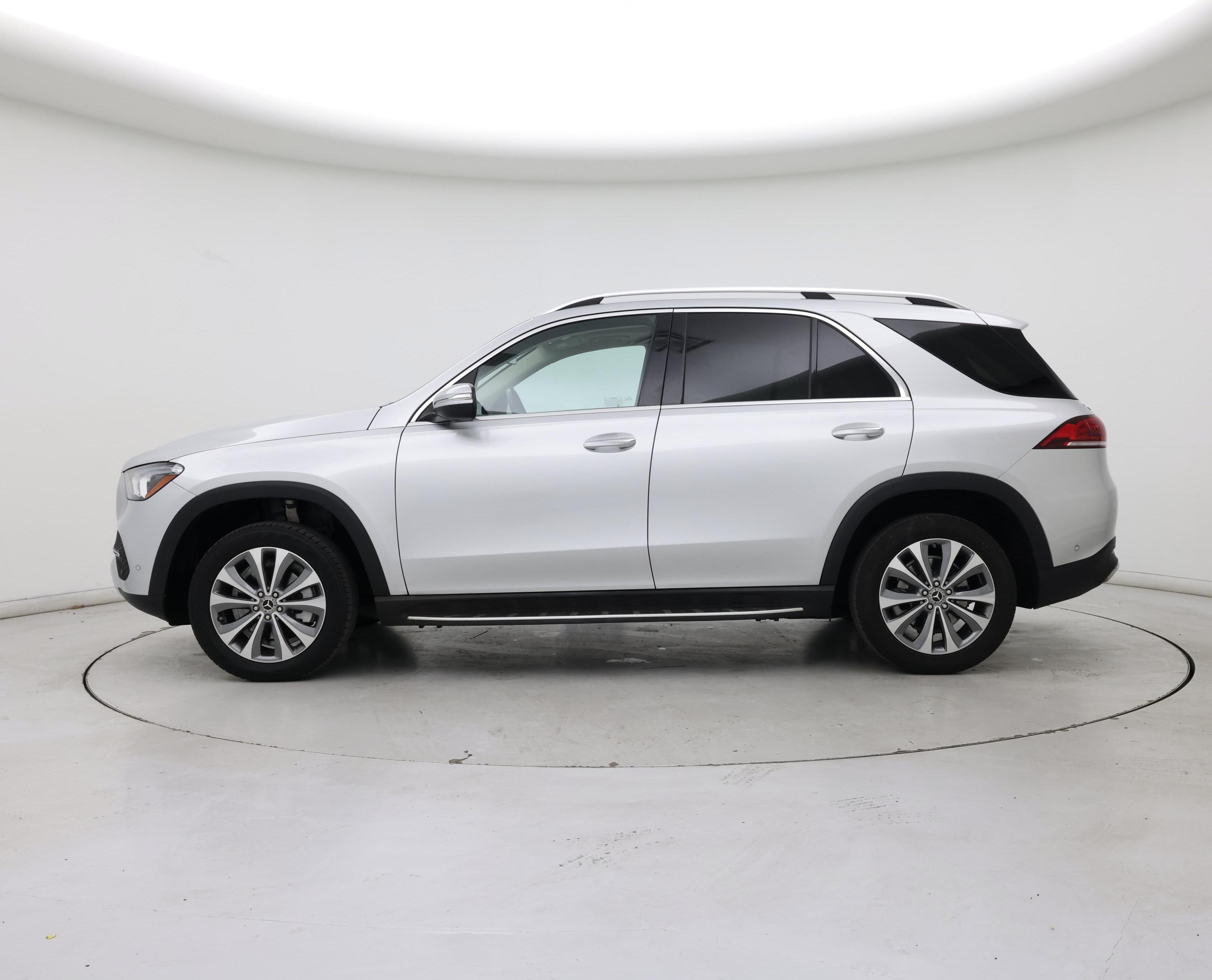 Thumbnail: 2020 Mercedes-Benz GLE - 3