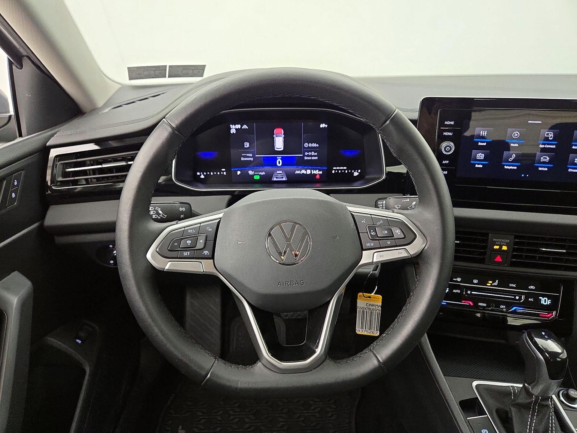 Thumbnail: 2025 Volkswagen Jetta - 10