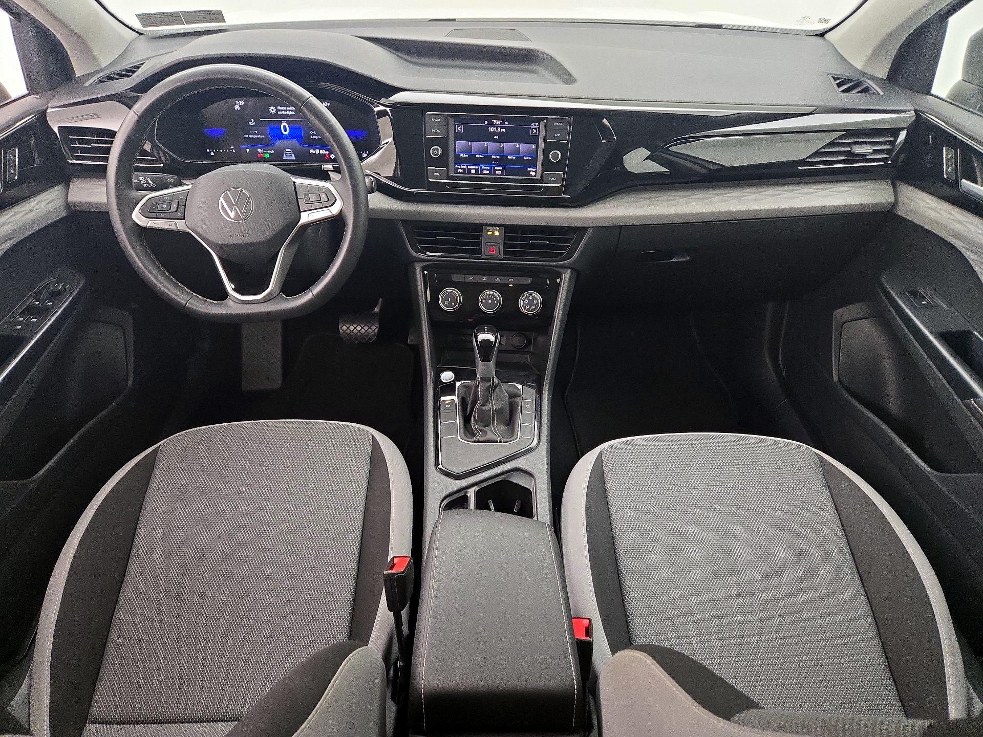 Thumbnail: 2024 Volkswagen Taos - 9