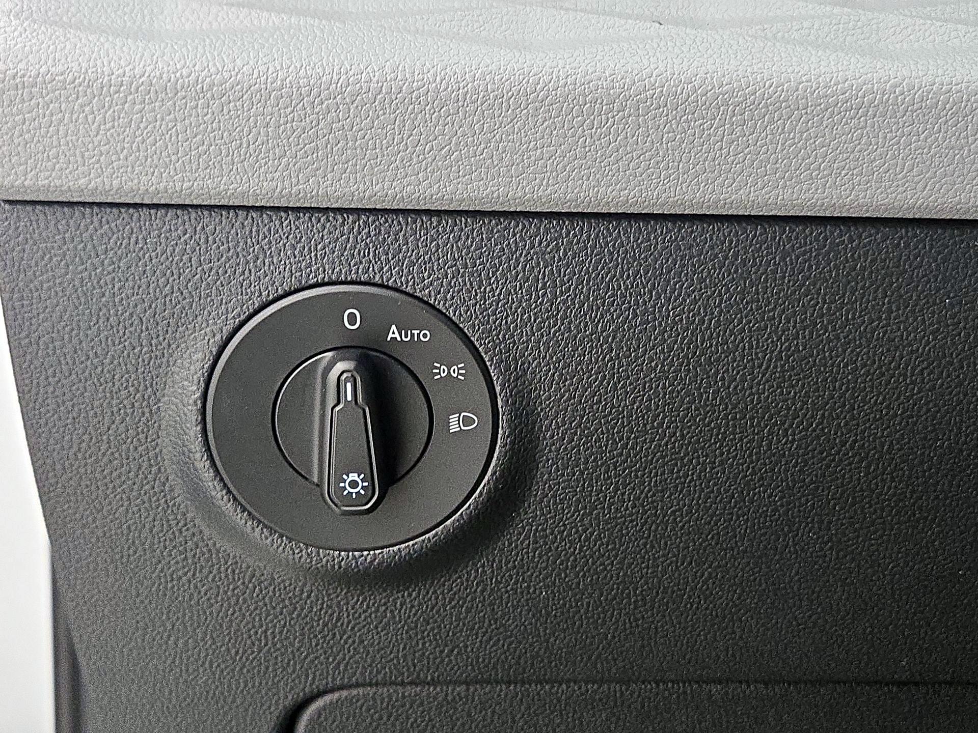 Thumbnail: 2024 Volkswagen Taos - 13