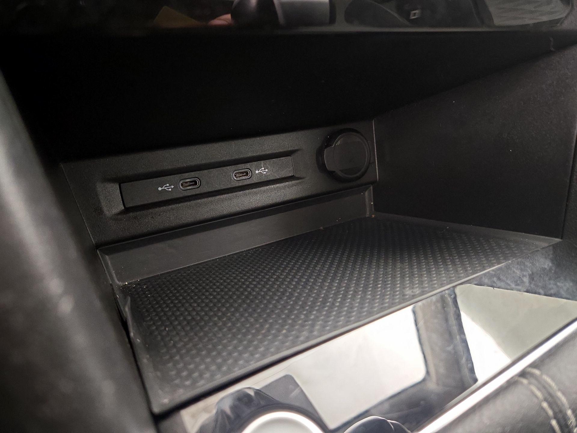 Thumbnail: 2024 Volkswagen Taos - 18