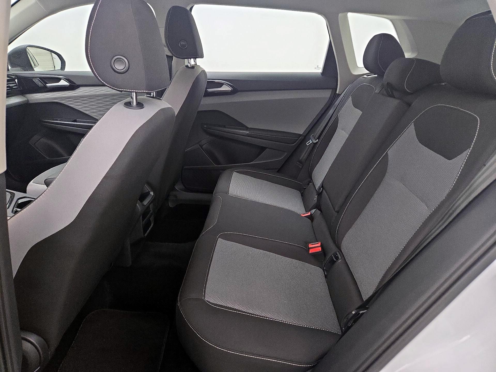 Thumbnail: 2024 Volkswagen Taos - 19