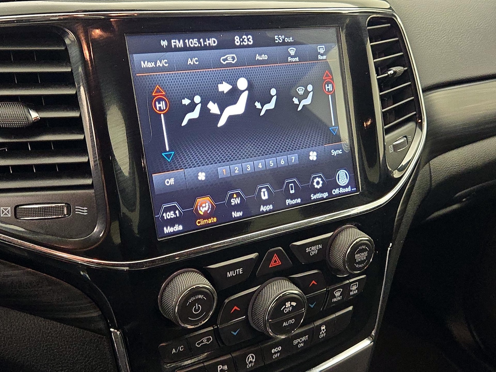 2020 Jeep Grand Cherokee Laredo E - Photo 18