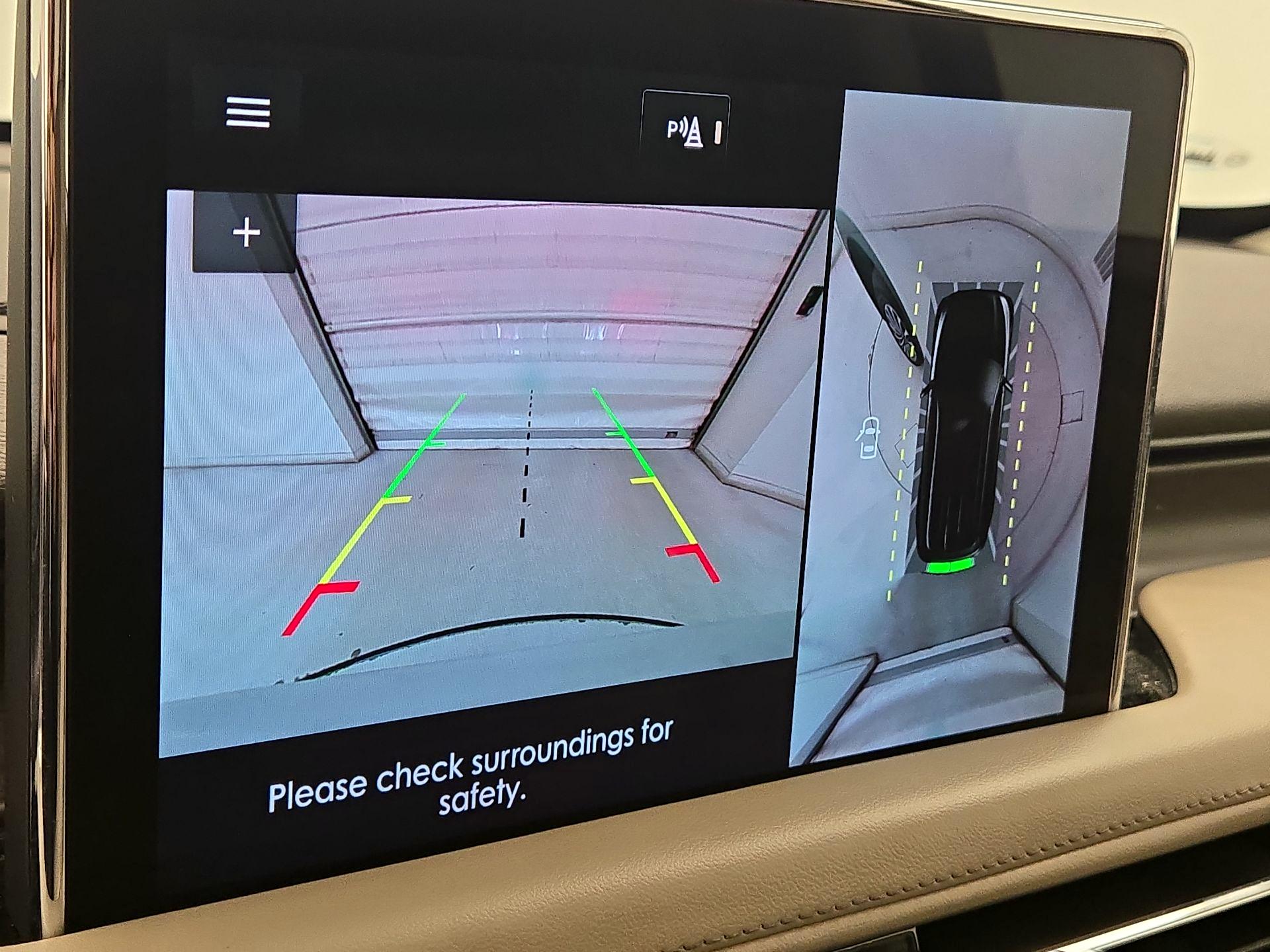 Thumbnail: 2021 Lincoln Aviator - 14